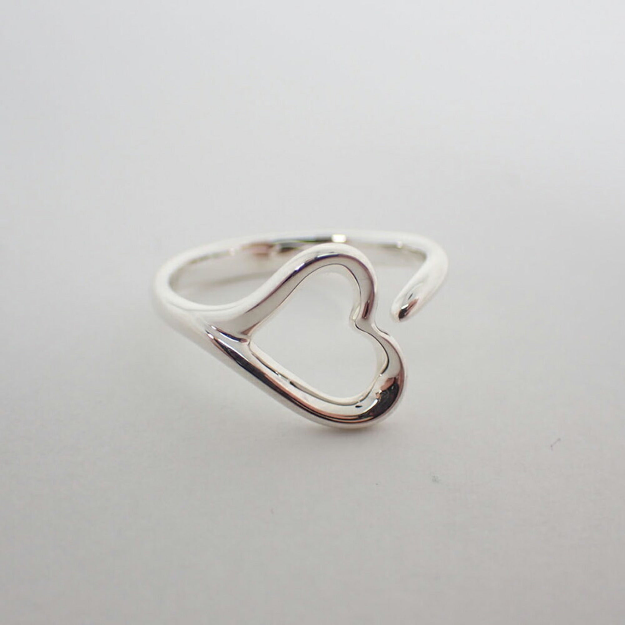 Tiffany Silver Sterling Silver 925 Band Ring (Pre-Owned)