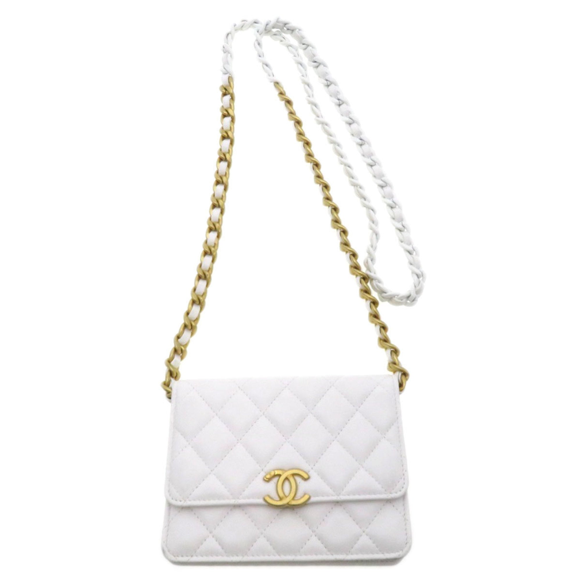 Chanel Matelasse White Leather Shoulder Bag (Pre-Owned)