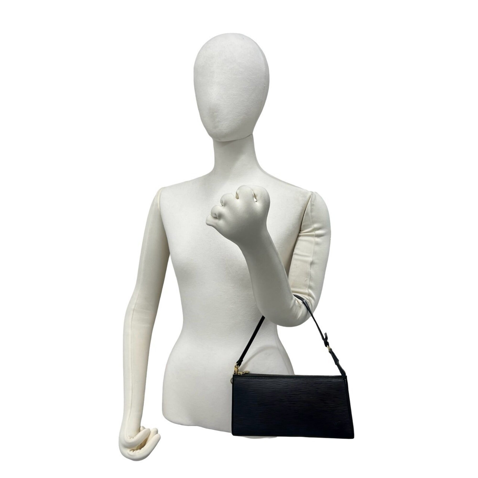 Louis Vuitton Black Leather Handbag Pochette Pouch (Pre-Owned)