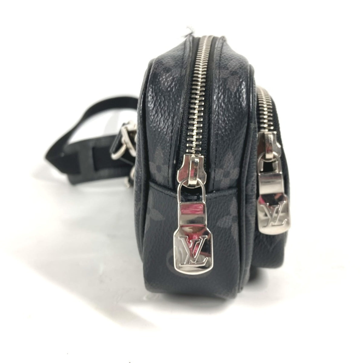 Louis Vuitton Black Monogram Eclipse Shoulder Bag (Pre-Owned)