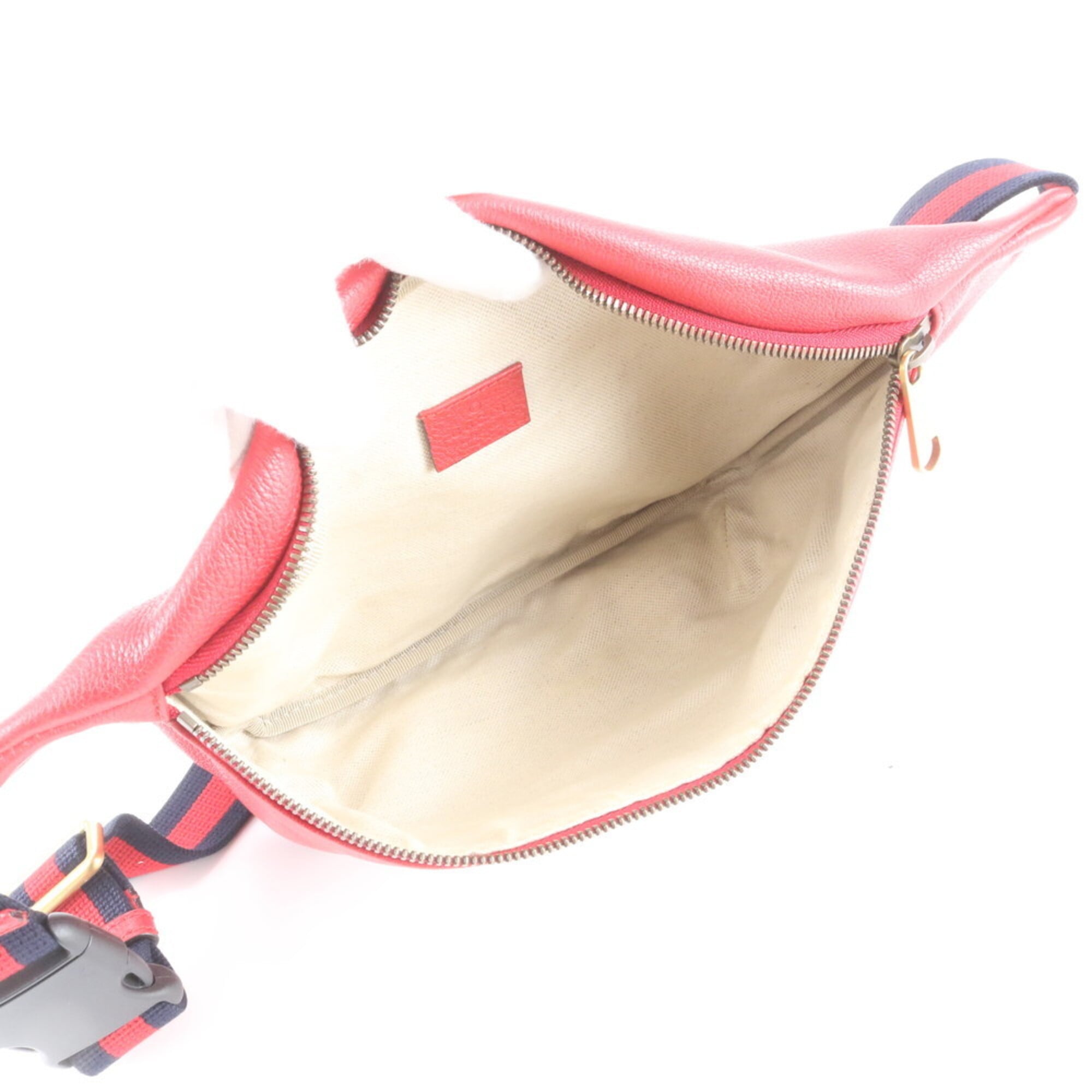 Gucci Red Color Leather Pouch Shoulder Bag Sling Bag (Pre-Owned)