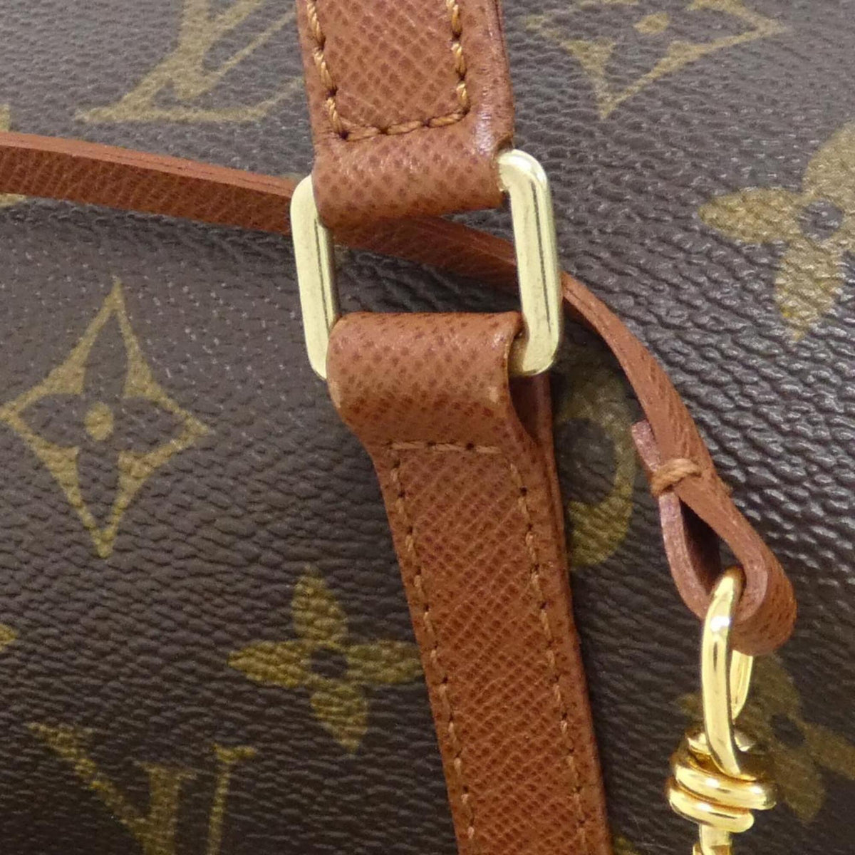 Louis Vuitton Brown Coated Canvas Handbag (Pre-Owned)