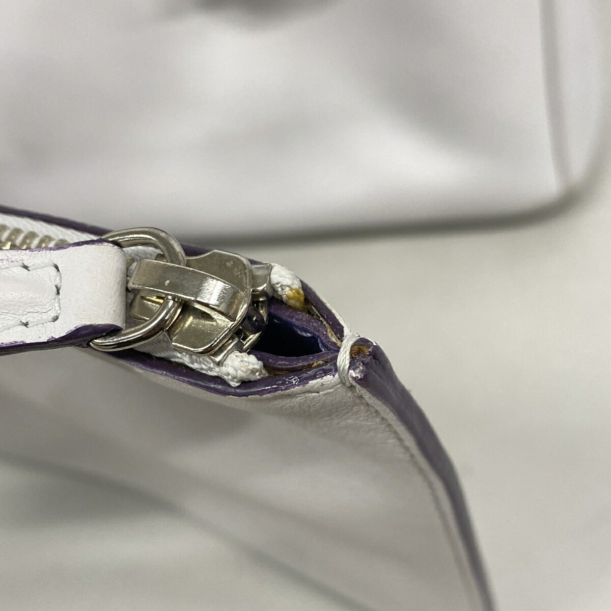 Christian Dior Light Gray Purple Leather Handbag (Pre-Owned)