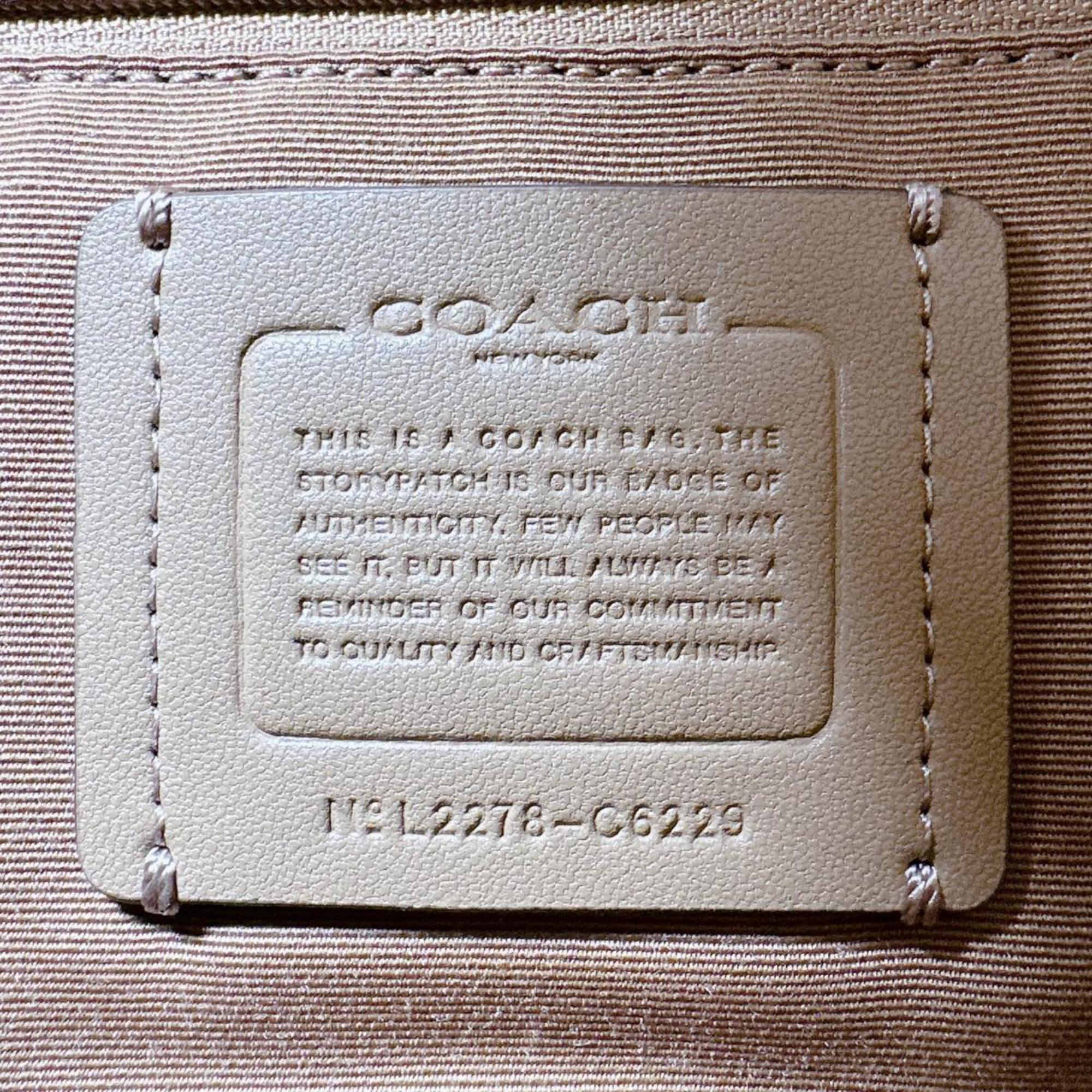 Coach Beige Leather Handbag (Pre-Owned)