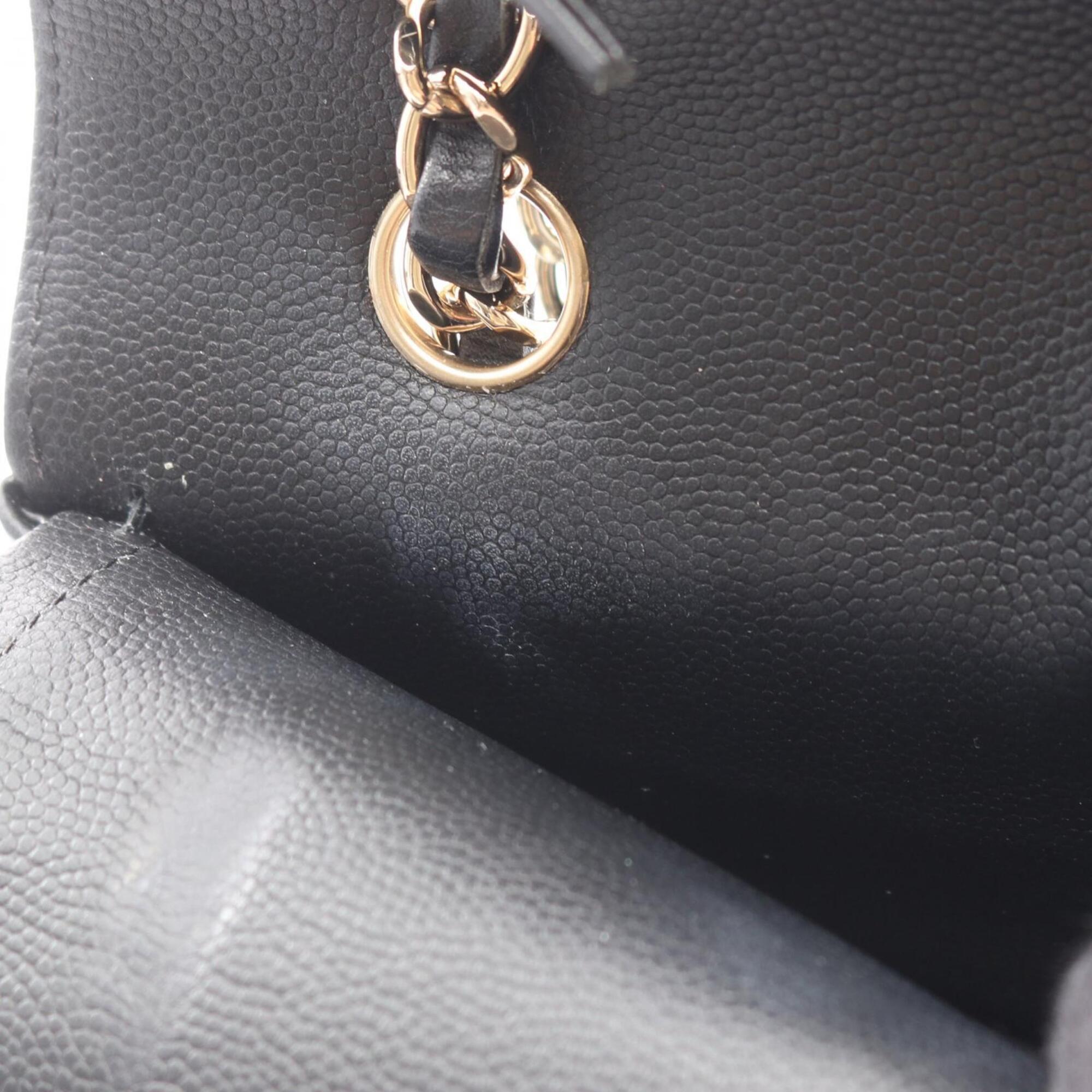 Chanel Black Grained Calfskin Handbag Shoulder Bag (Pre-Owned)