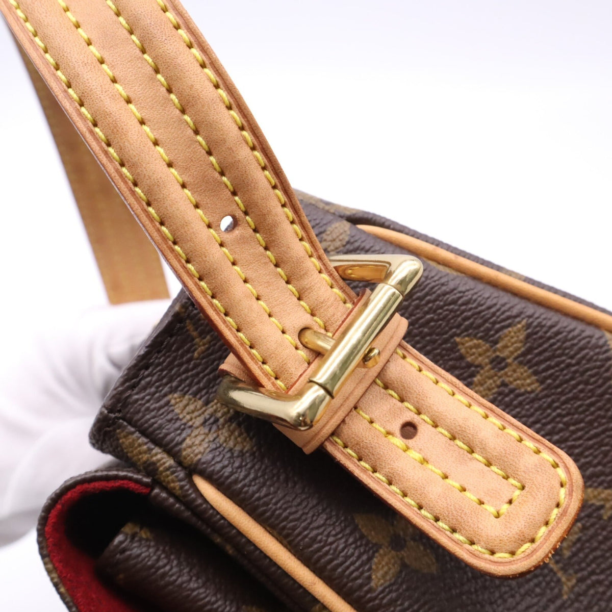 Louis Vuitton Beige Brown Monogram Coated Canvas Handbag (Pre-Owned)