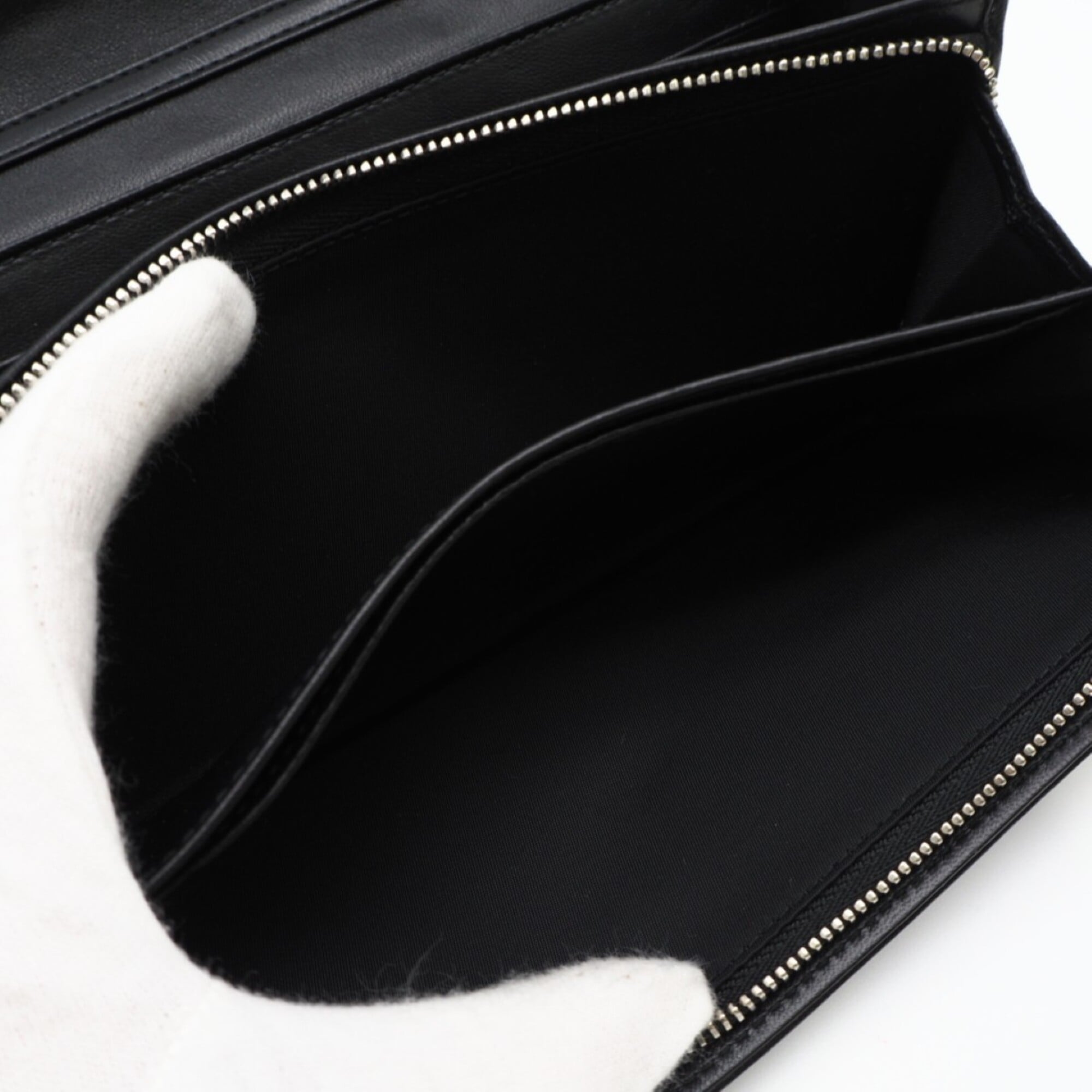 Christian Dior Black Leather Chain/Shoulder Wallet (Pre-Owned)