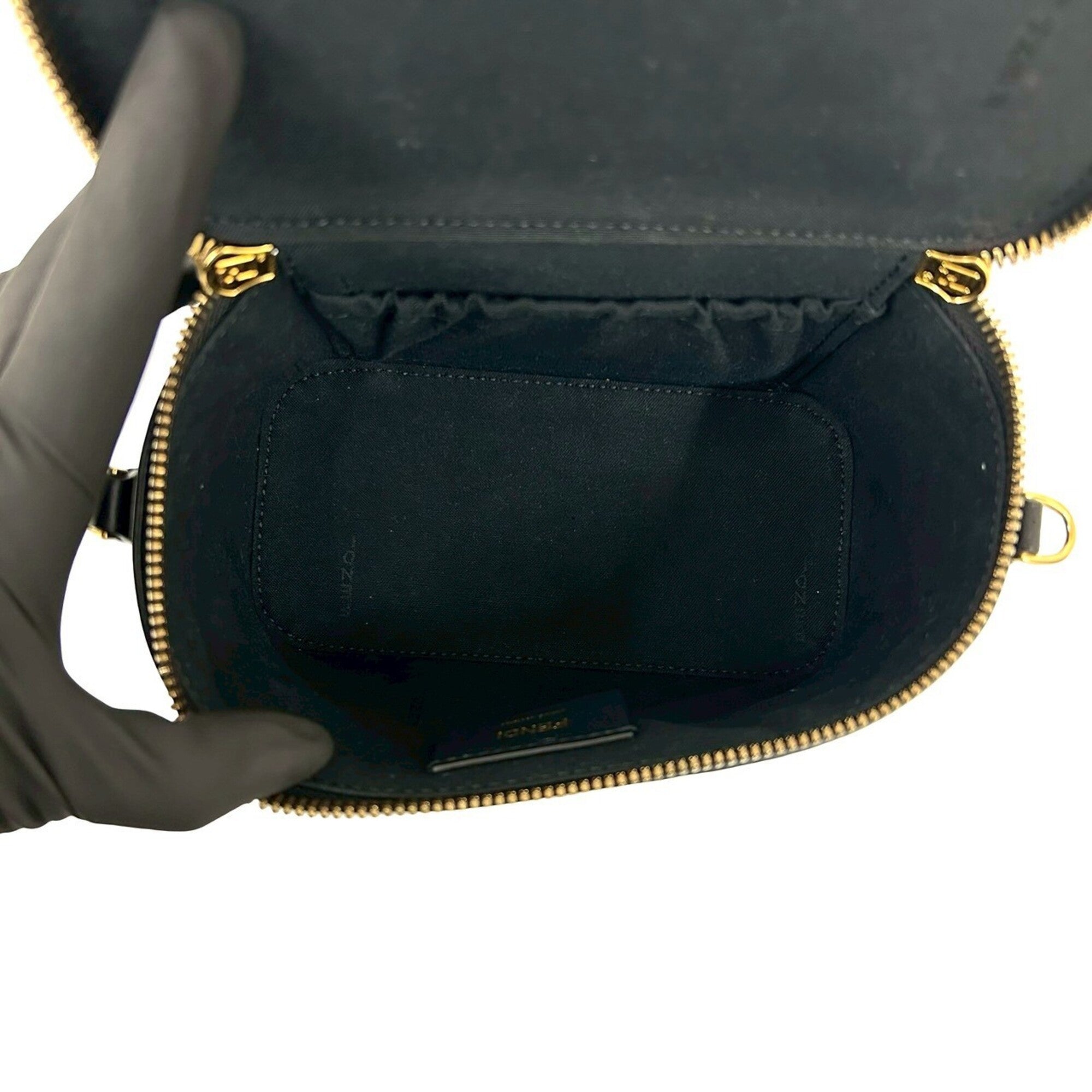 Fendi Black Leather Handbag Shoulder Bag Vanity Bag (Pre-Owned)