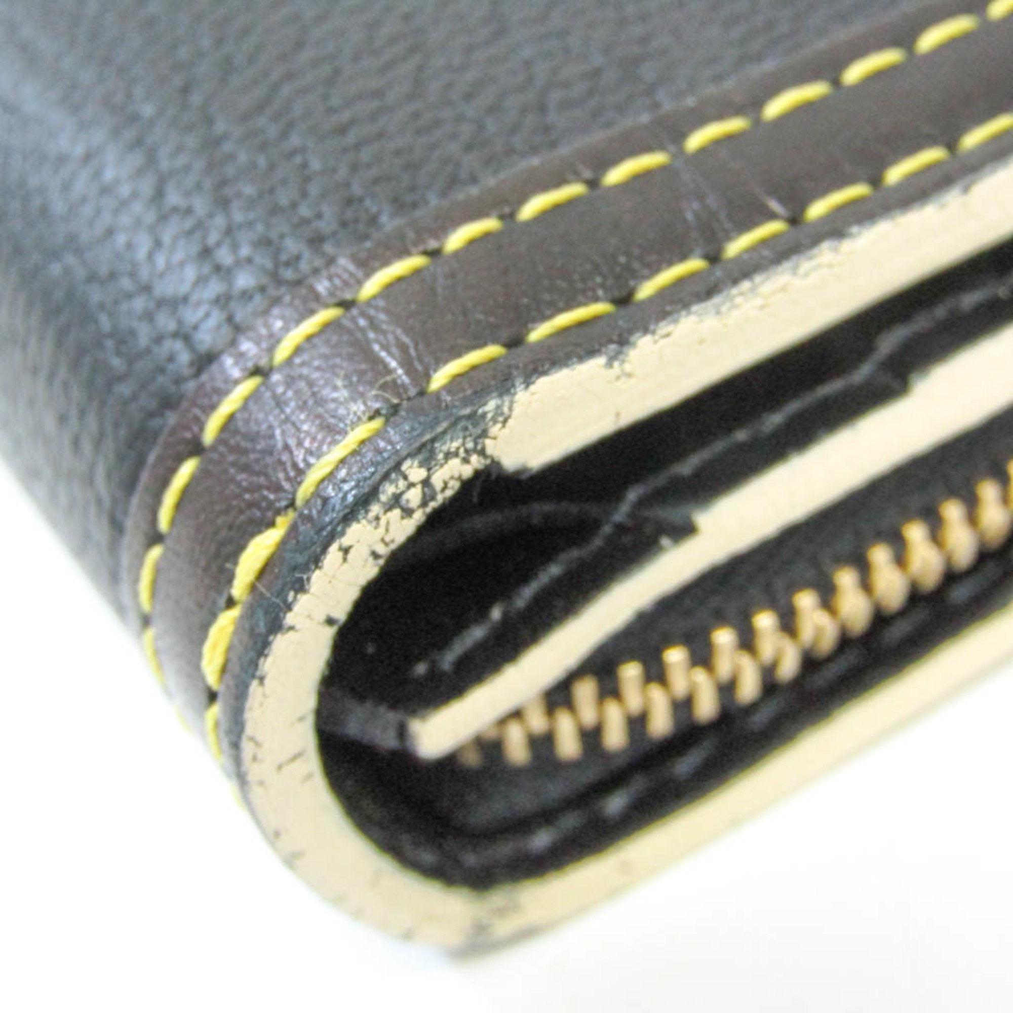 Louis Vuitton Suhali Noir Suhali Leather Wallet (Bi-Fold) (Pre-Owned)