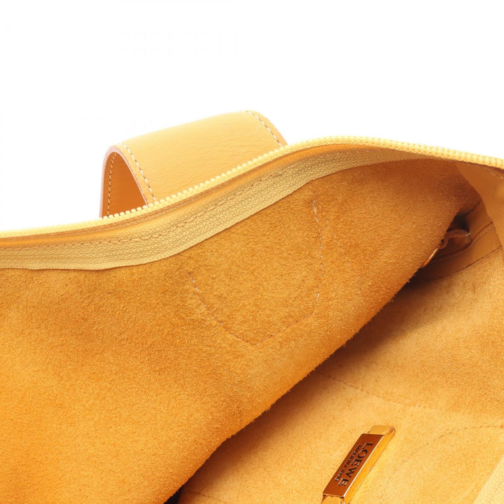 Loewe Yellow Leather Handbag Tote Bag (Pre-Owned)