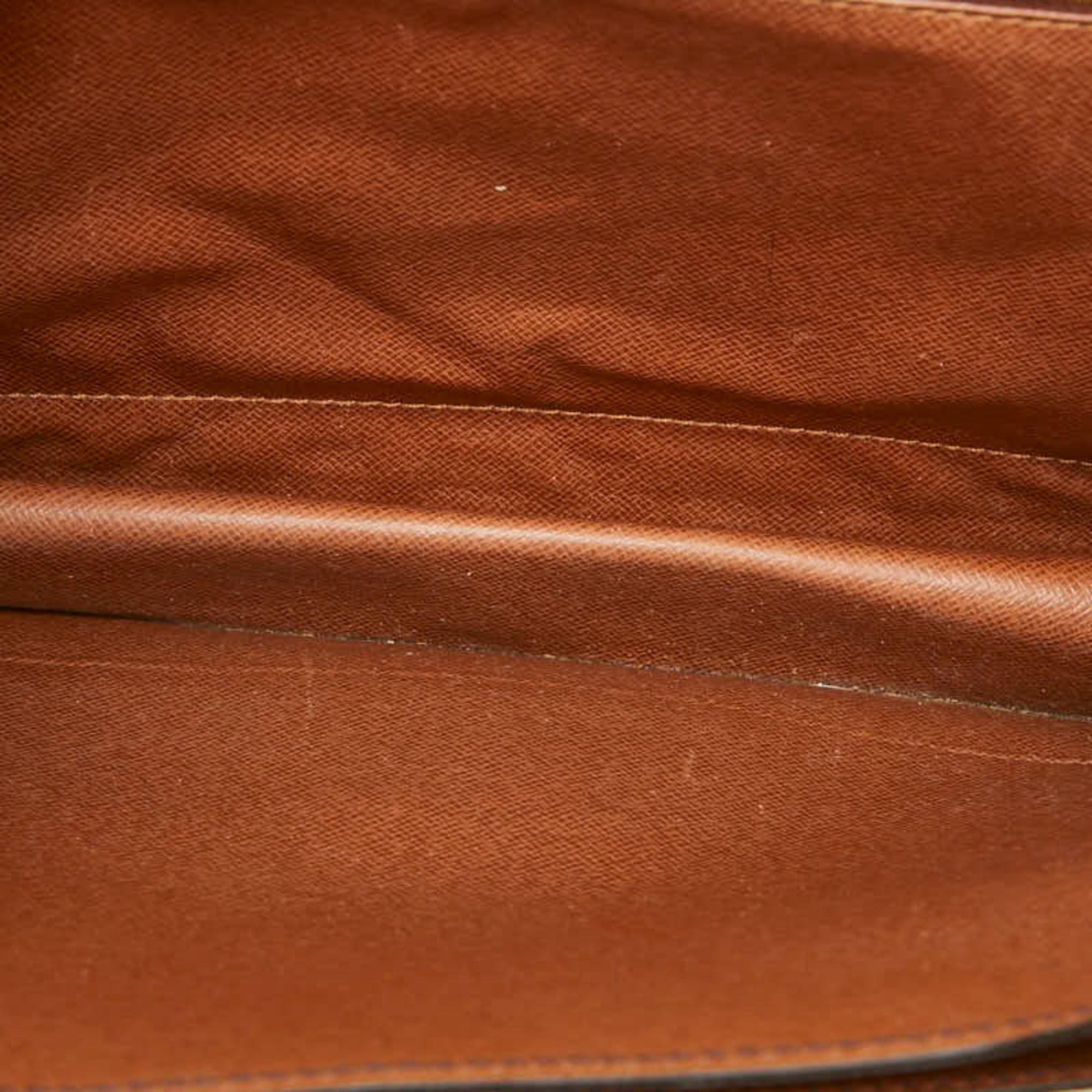Louis Vuitton Brown Pvc Leather Handbag Shoulder Bag (Pre-Owned)