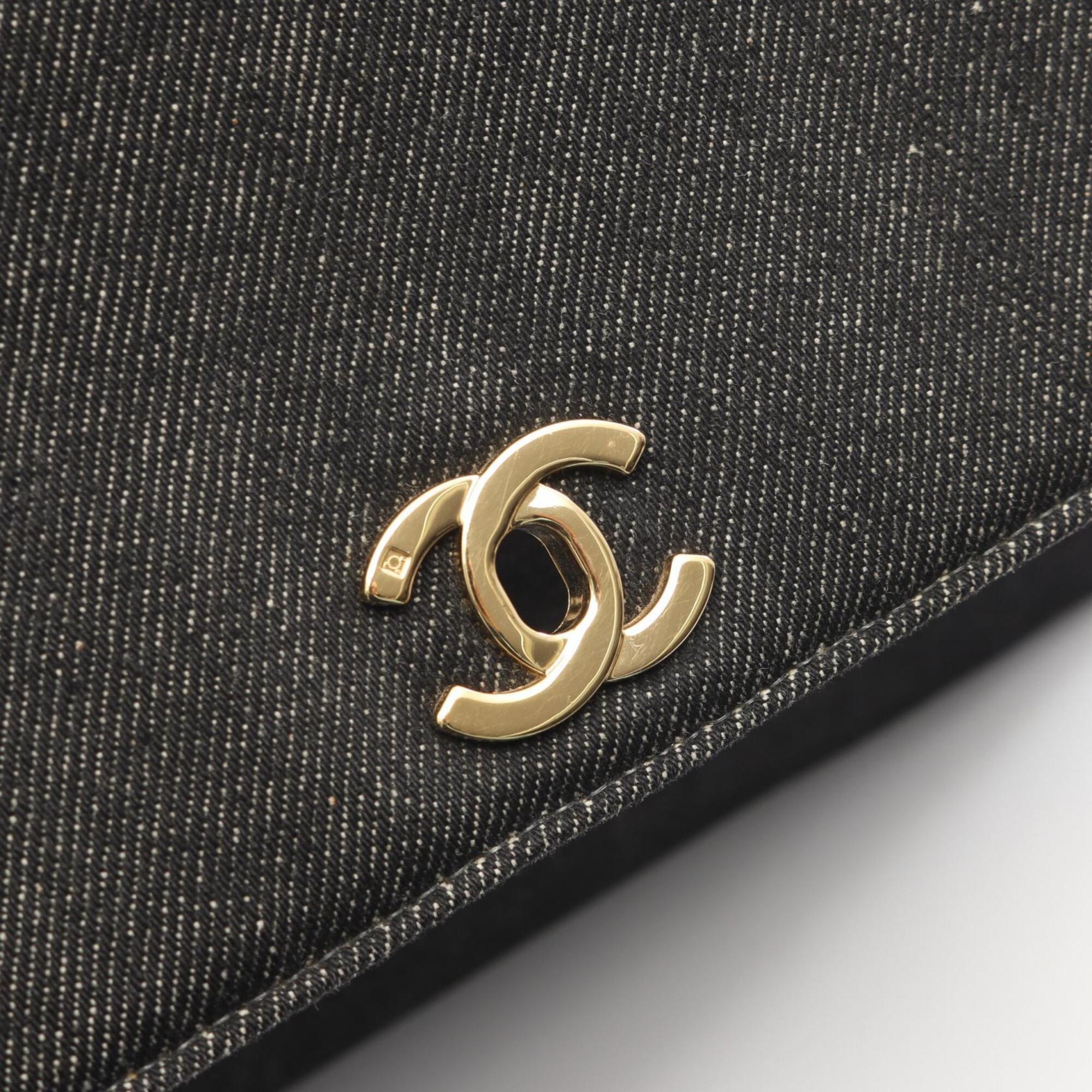 Chanel Black Denim Handbag (Pre-Owned)
