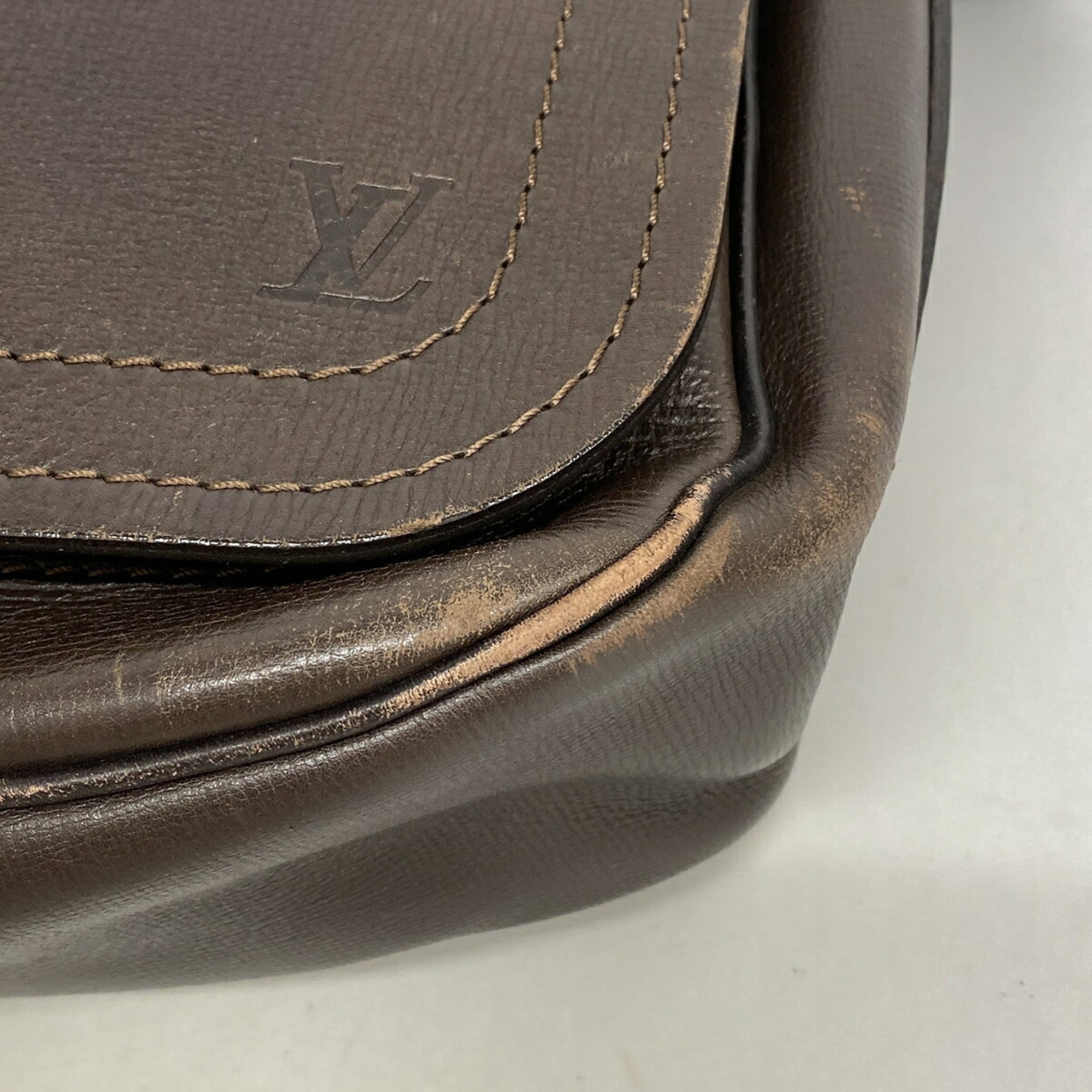 Louis Vuitton Coffee Shoulder Bag (Pre-Owned)
