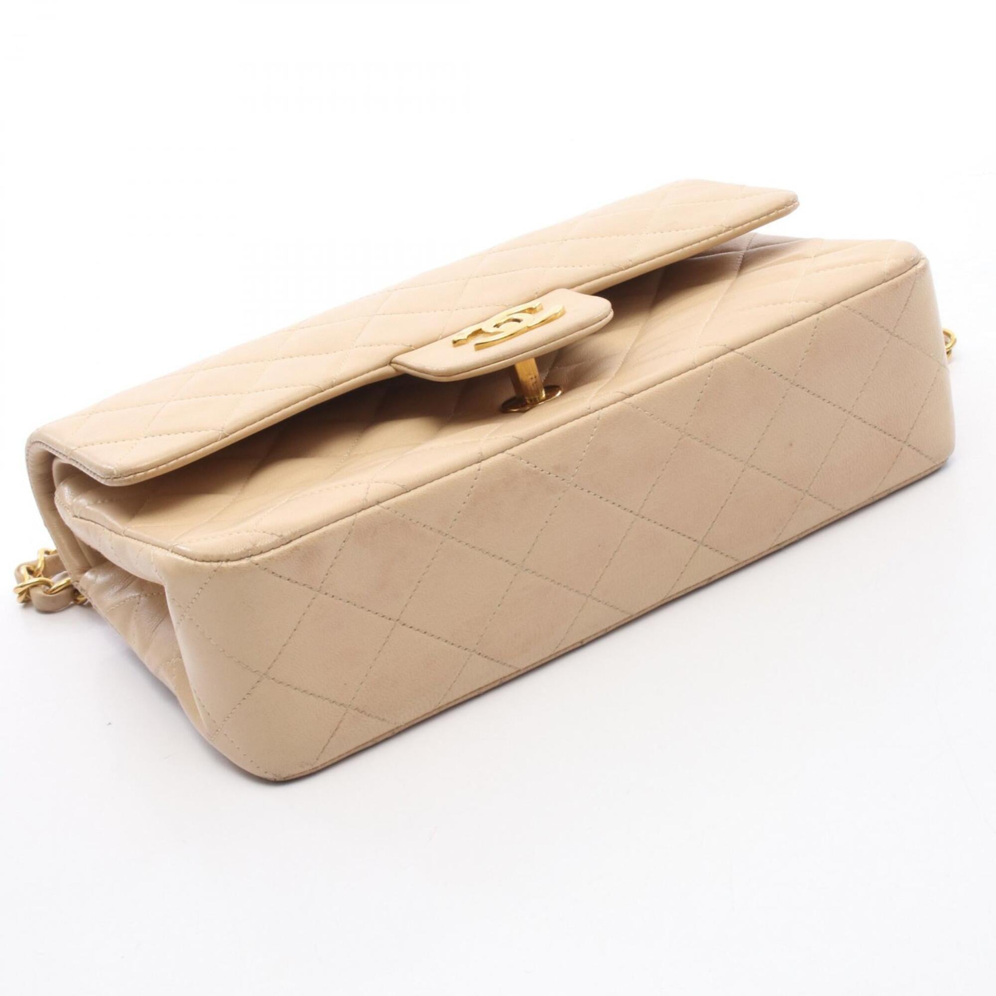 Chanel Beige Leather Handbag Shoulder Bag (Pre-Owned)