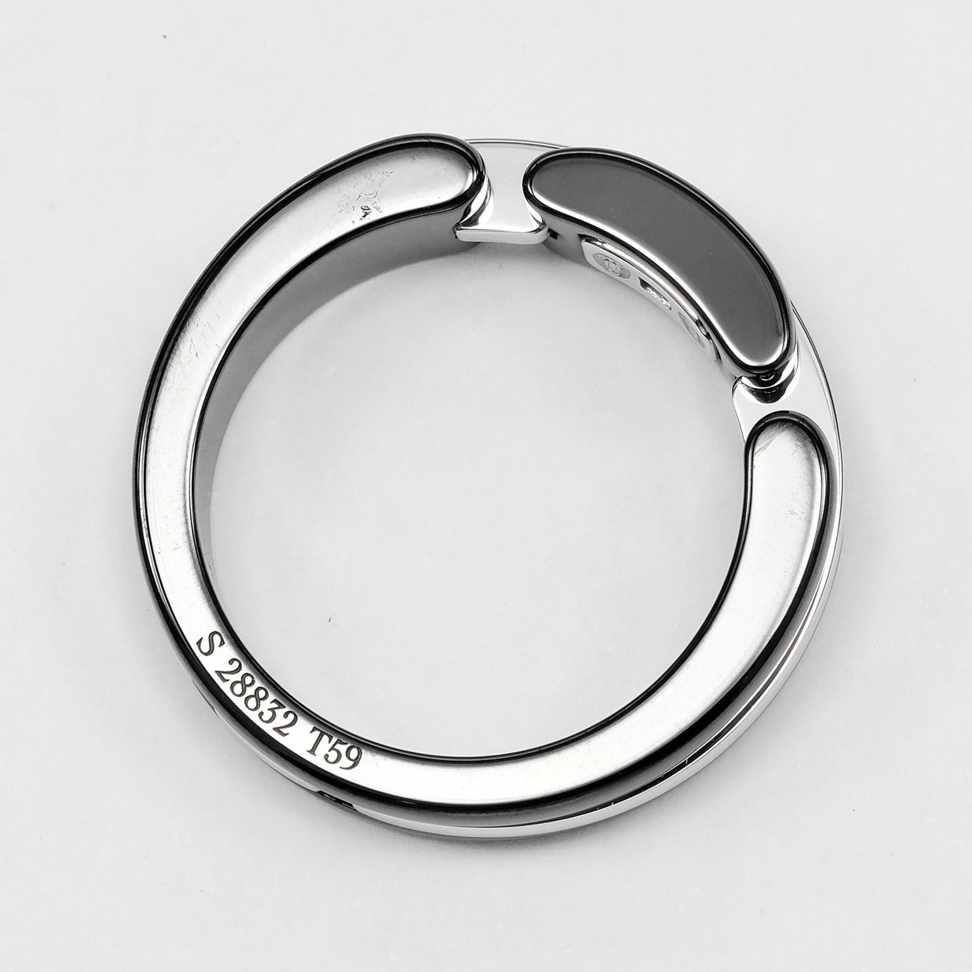 Chanel White Gold (18K) Ceramic Band Ring (Pre-Owned)