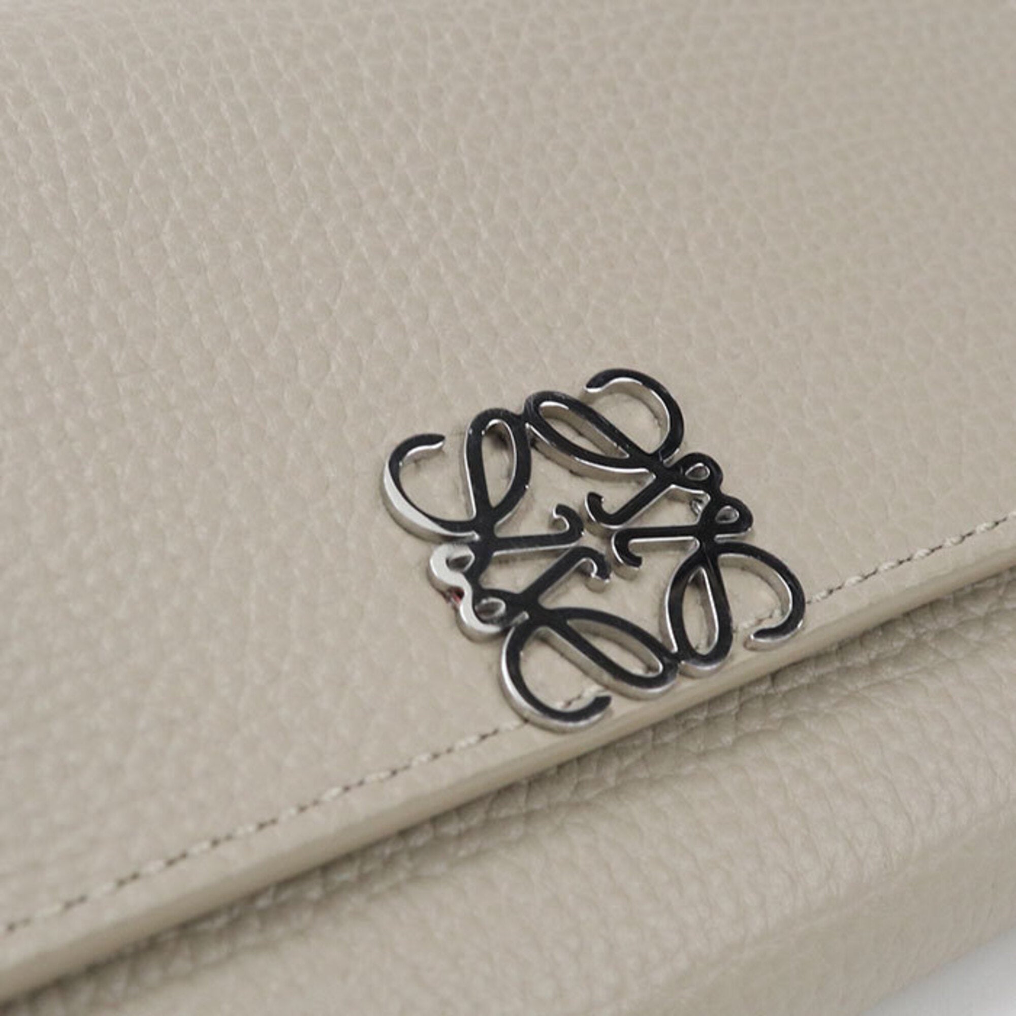Loewe Gray Wallet (Tri-Fold) (Pre-Owned)