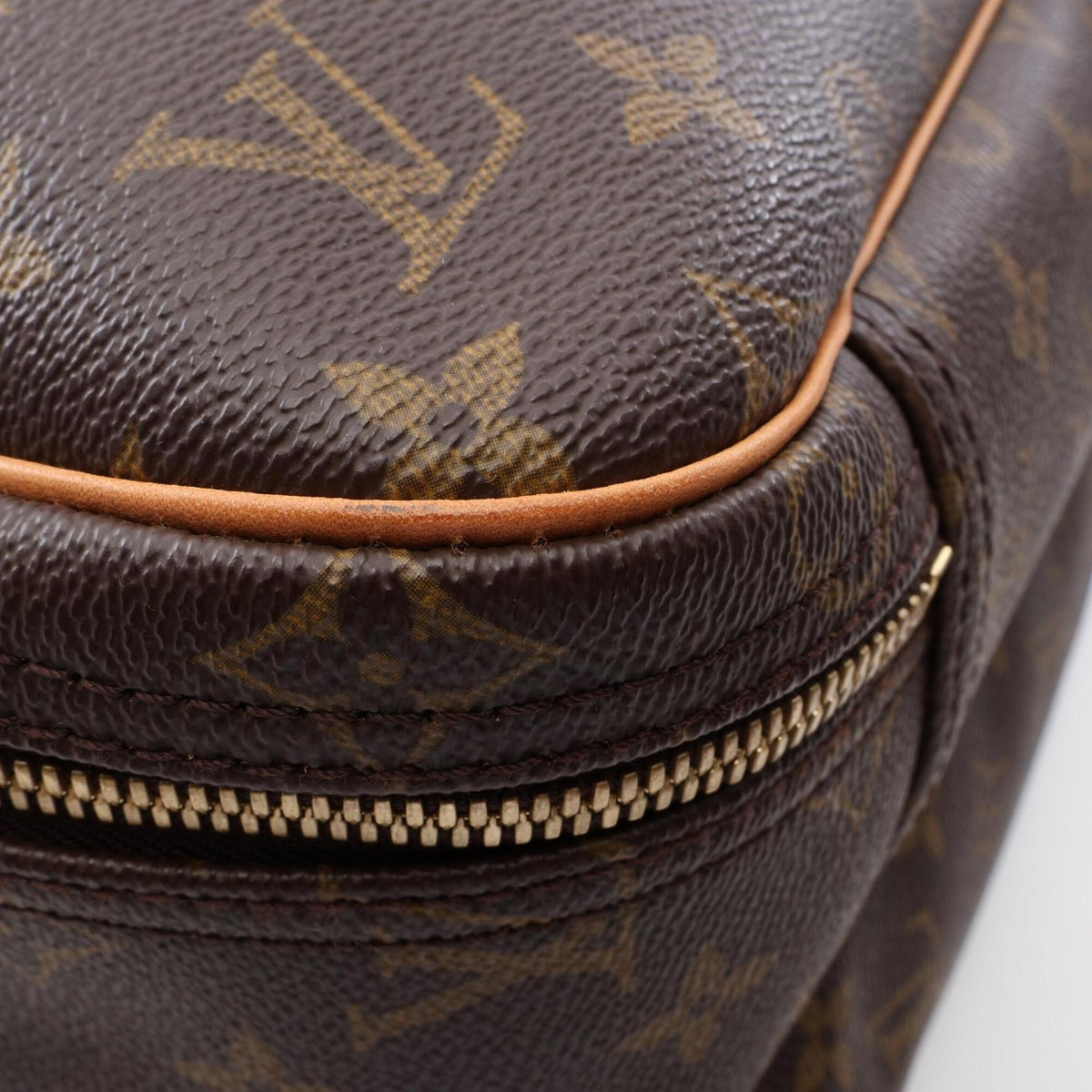 Louis Vuitton Brown Monogram Monogram Boston Bag Handbag (Pre-Owned)