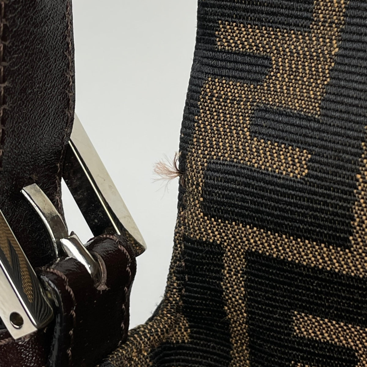Fendi Brown Canvas Leather Shoulder Bag (Pre-Owned)
