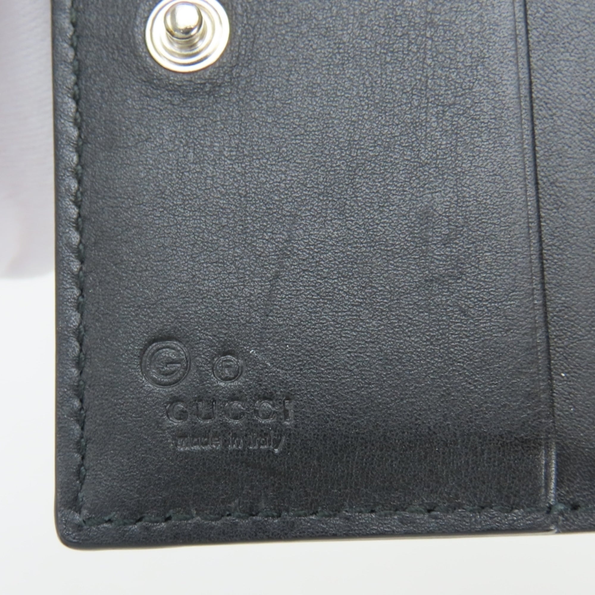 Gucci Black Leather Wallet (Bi-Fold) (Pre-Owned)