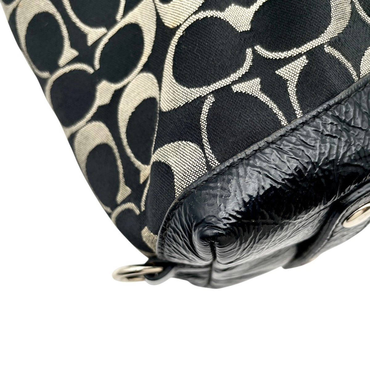 Coach Black Canvas Patent Leather Handbag Shoulder Bag (Pre-Owned)