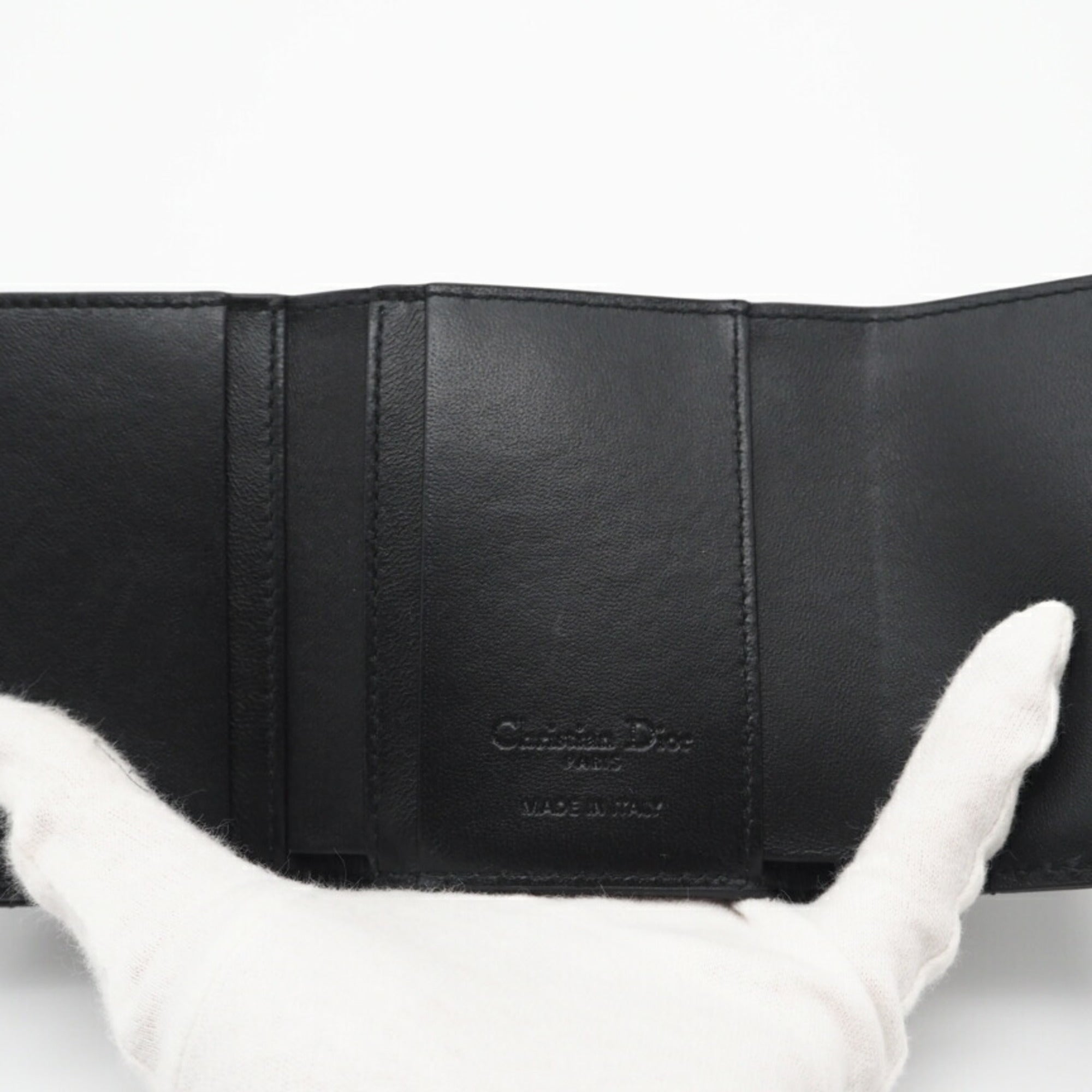 Christian Dior Black Leather Wallet (Tri-Fold) (Pre-Owned)