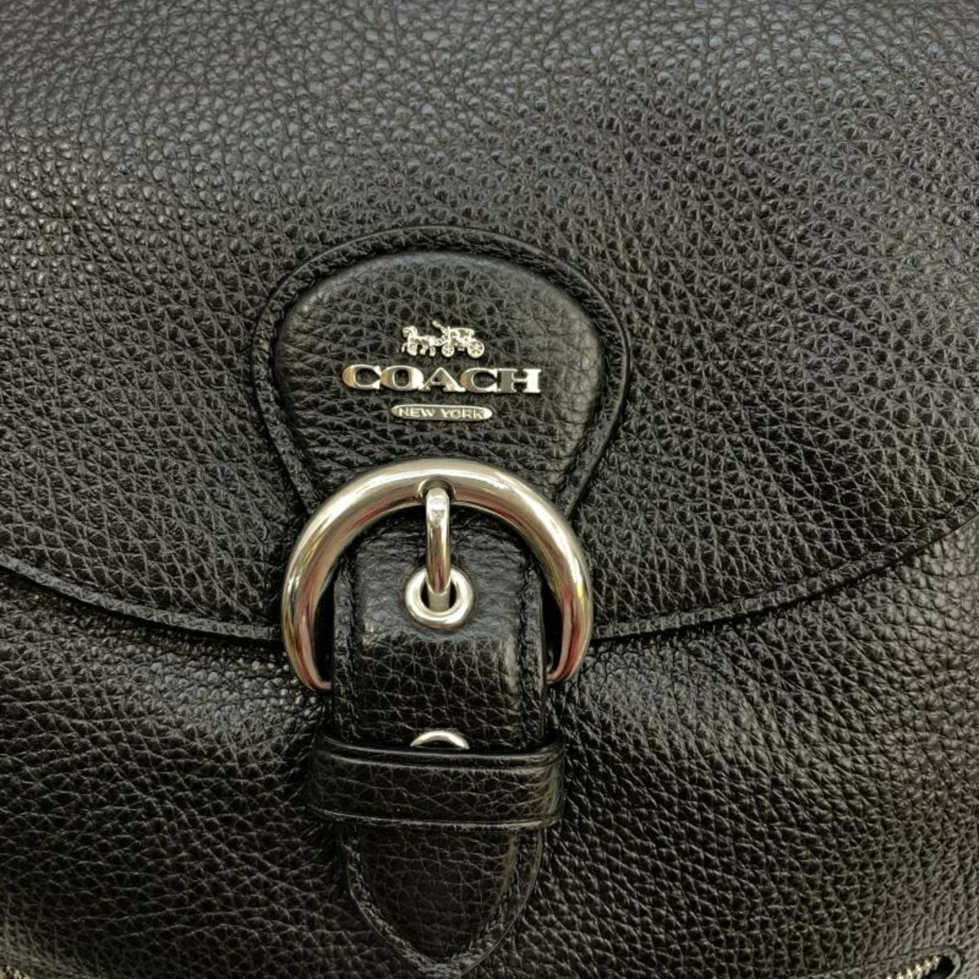 Coach Shoulder Bag (Pre-Owned)
