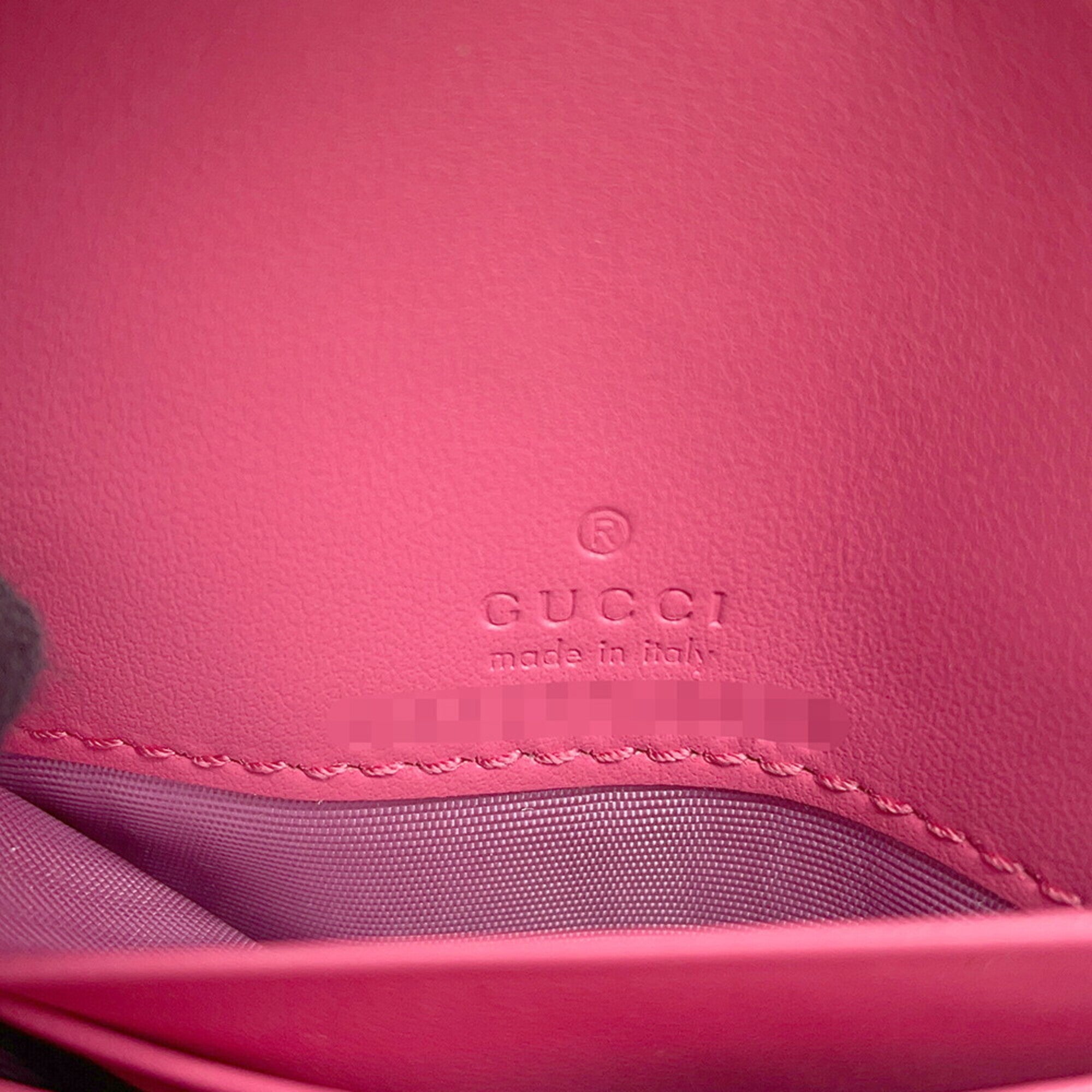 Gucci Pink Leather Wallet (Bi-Fold) (Pre-Owned)