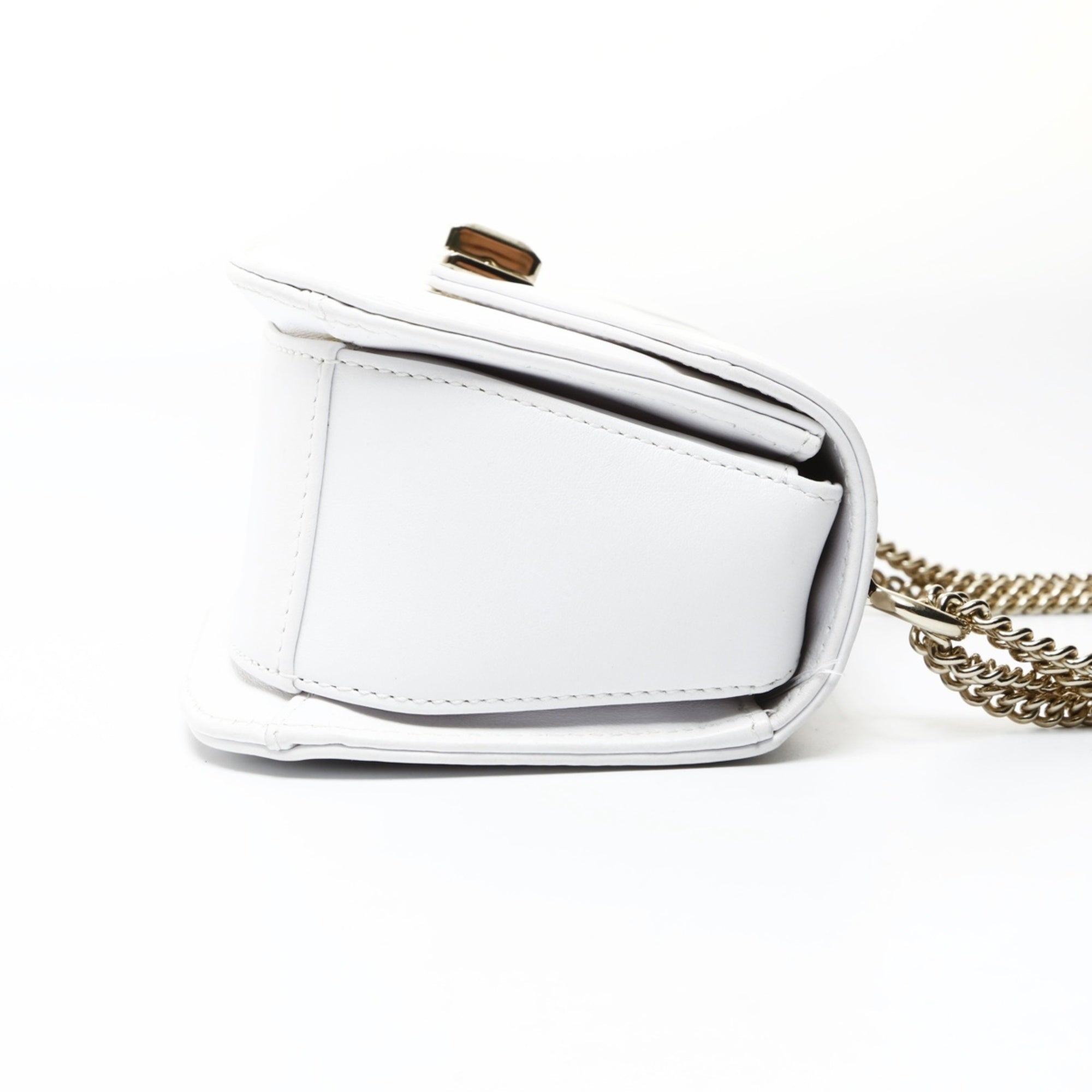 Valentino White Shoulder Bag (Pre-Owned)