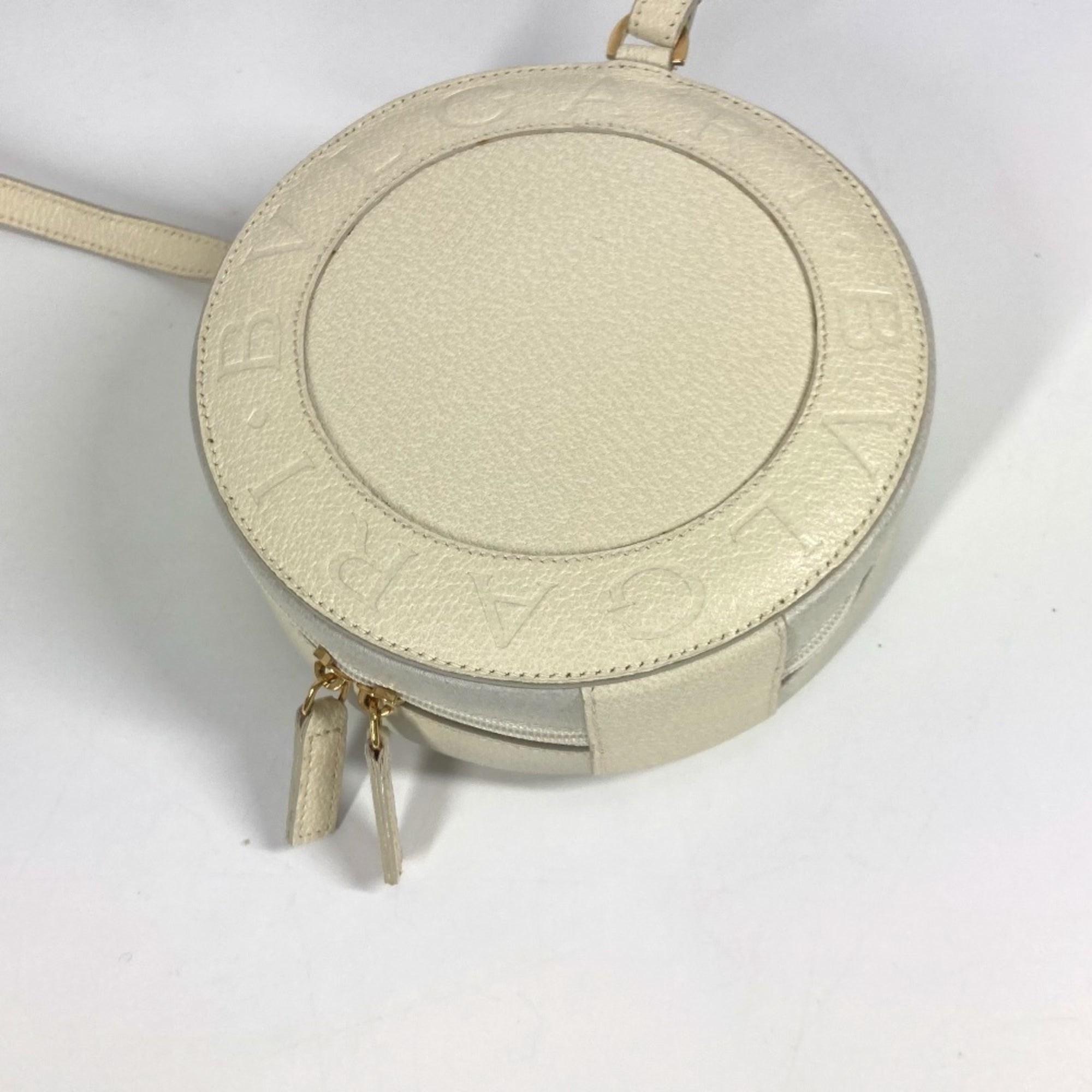 Bvlgari Beige Leather Pochette Shoulder Bag (Pre-Owned)