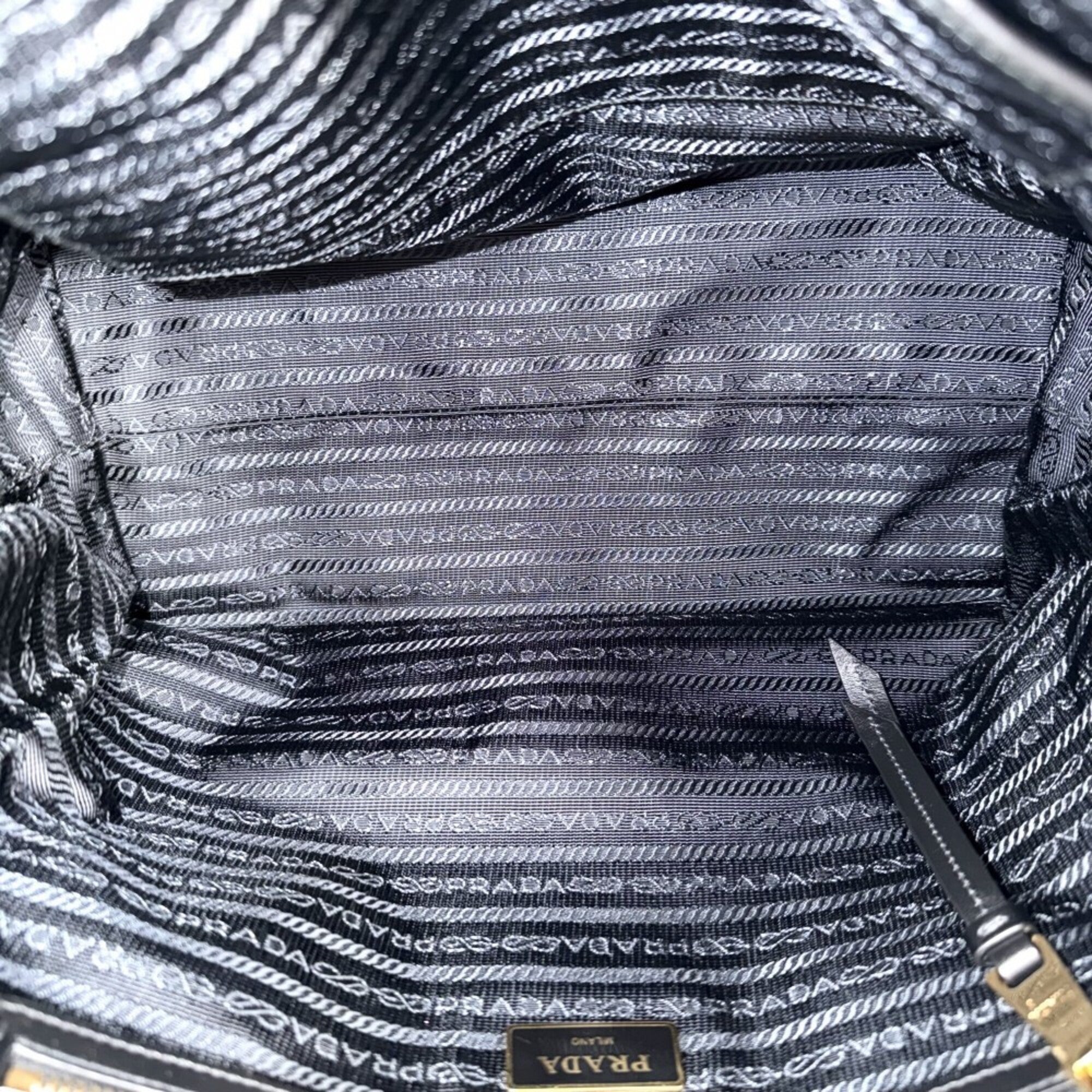 Prada Black Nylon Handbag Tote Bag (Pre-Owned)