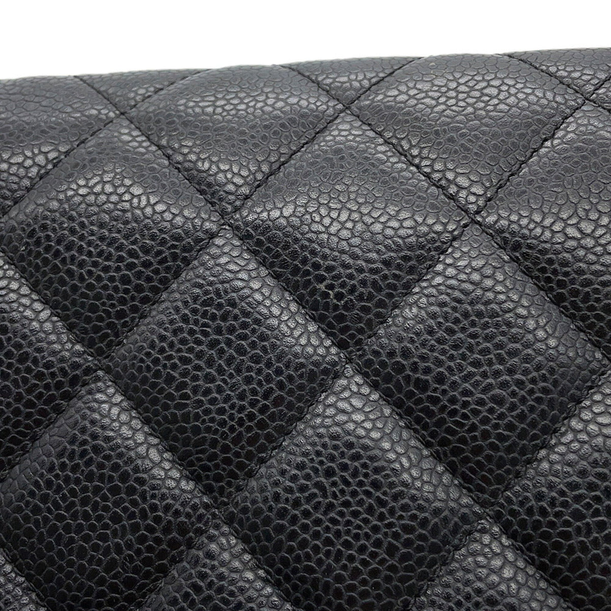 Chanel Matelasse Black Grained Calfskin Handbag Shoulder Bag (Pre-Owned)