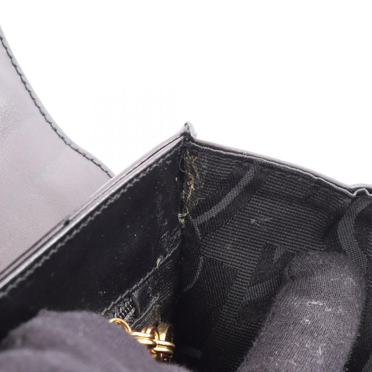 Salvatore Ferragamo Black Leather Handbag (Pre-Owned)