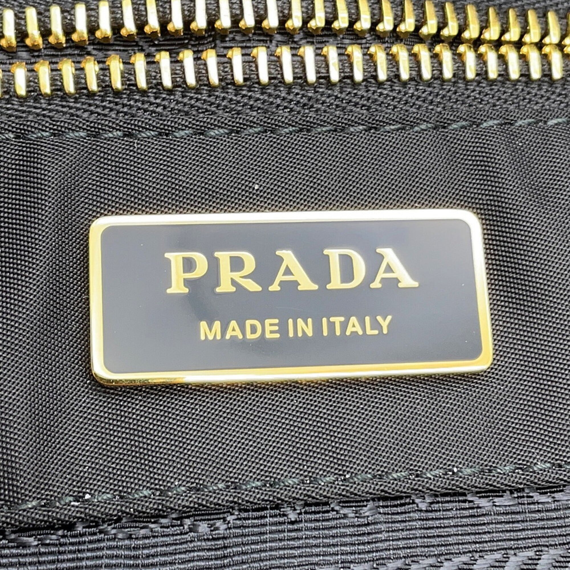 Prada Black Nylon Handbag Shoulder Bag (Pre-Owned)