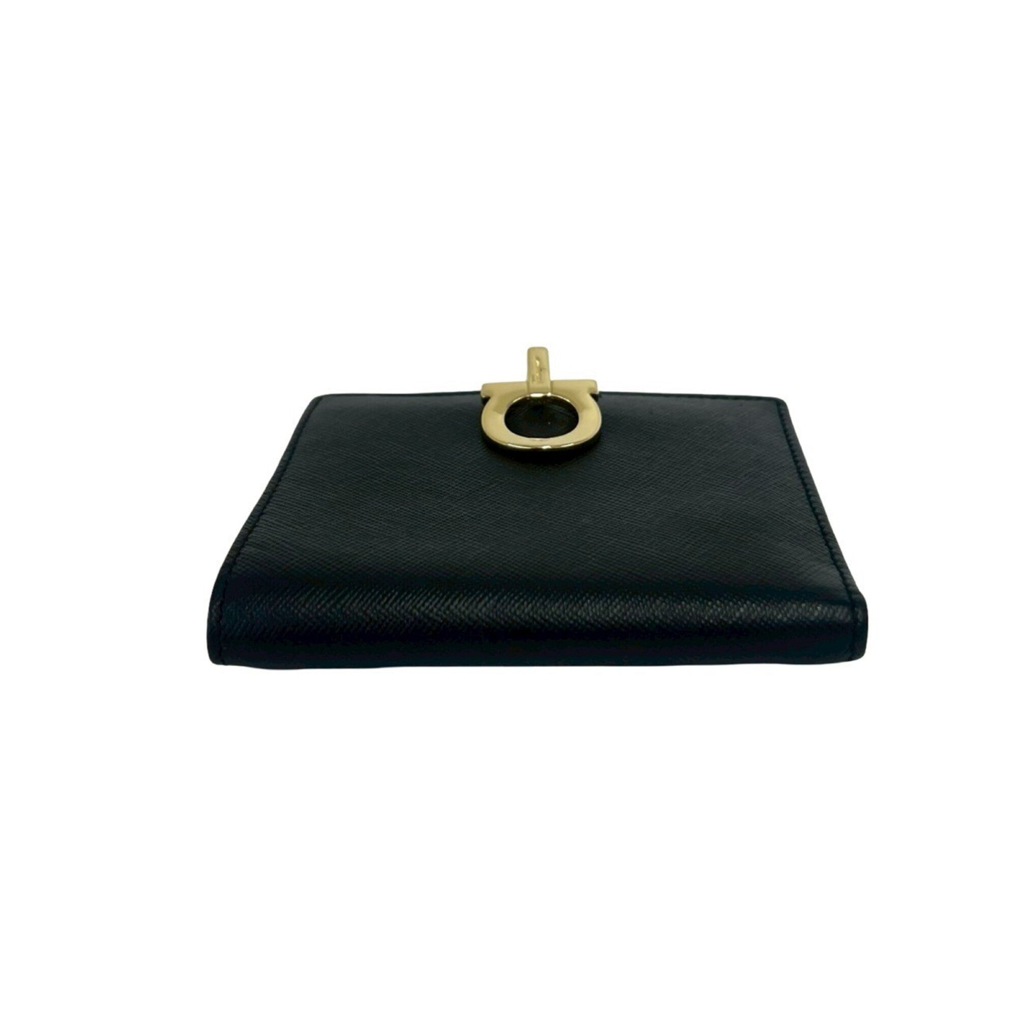 Salvatore Ferragamo Black Leather Wallet (Bi-Fold) (Pre-Owned)