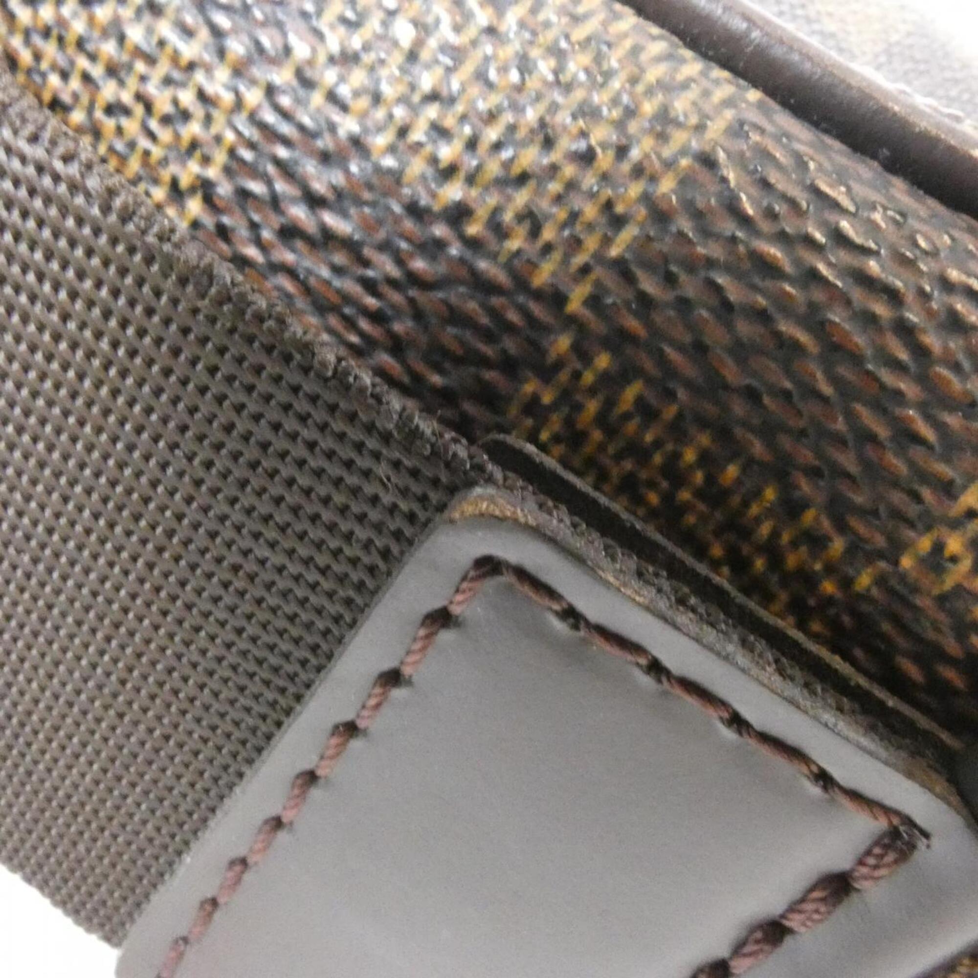 Louis Vuitton Brown Coated Canvas Shoulder Bag (Pre-Owned)