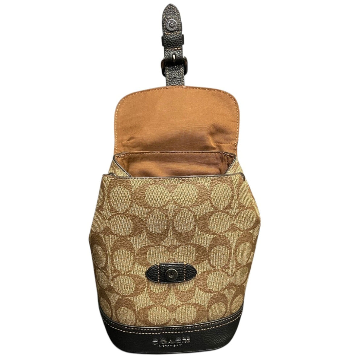 Coach Beige Black Pvc Leather Shoulder Bag (Pre-Owned)