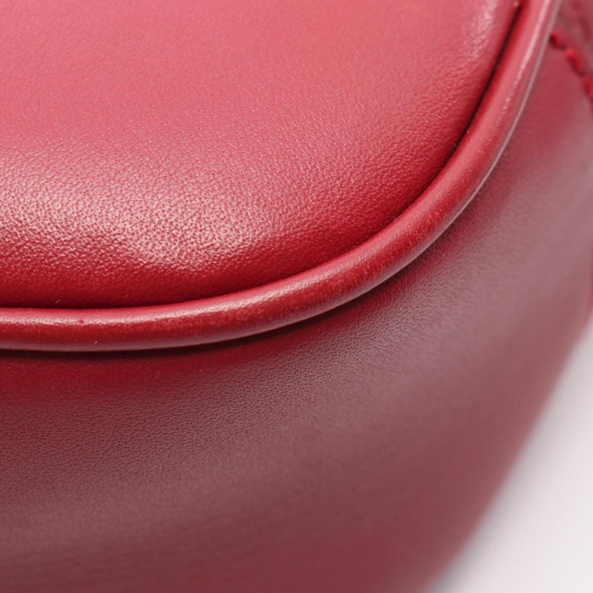 Gucci Red Color Leather Handbag Shoulder Bag (Pre-Owned)