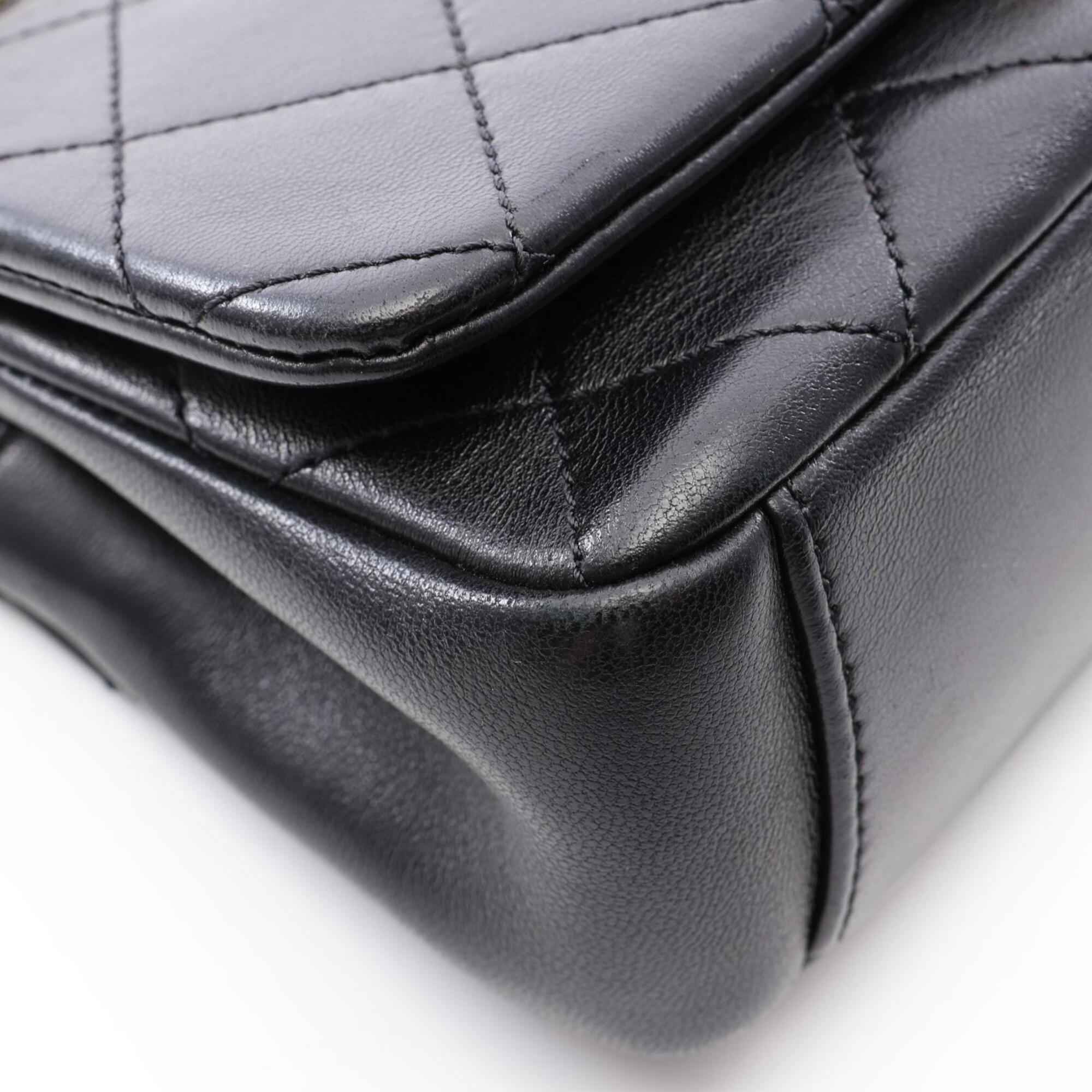 Chanel Black Leather Handbag Shoulder Bag (Pre-Owned)