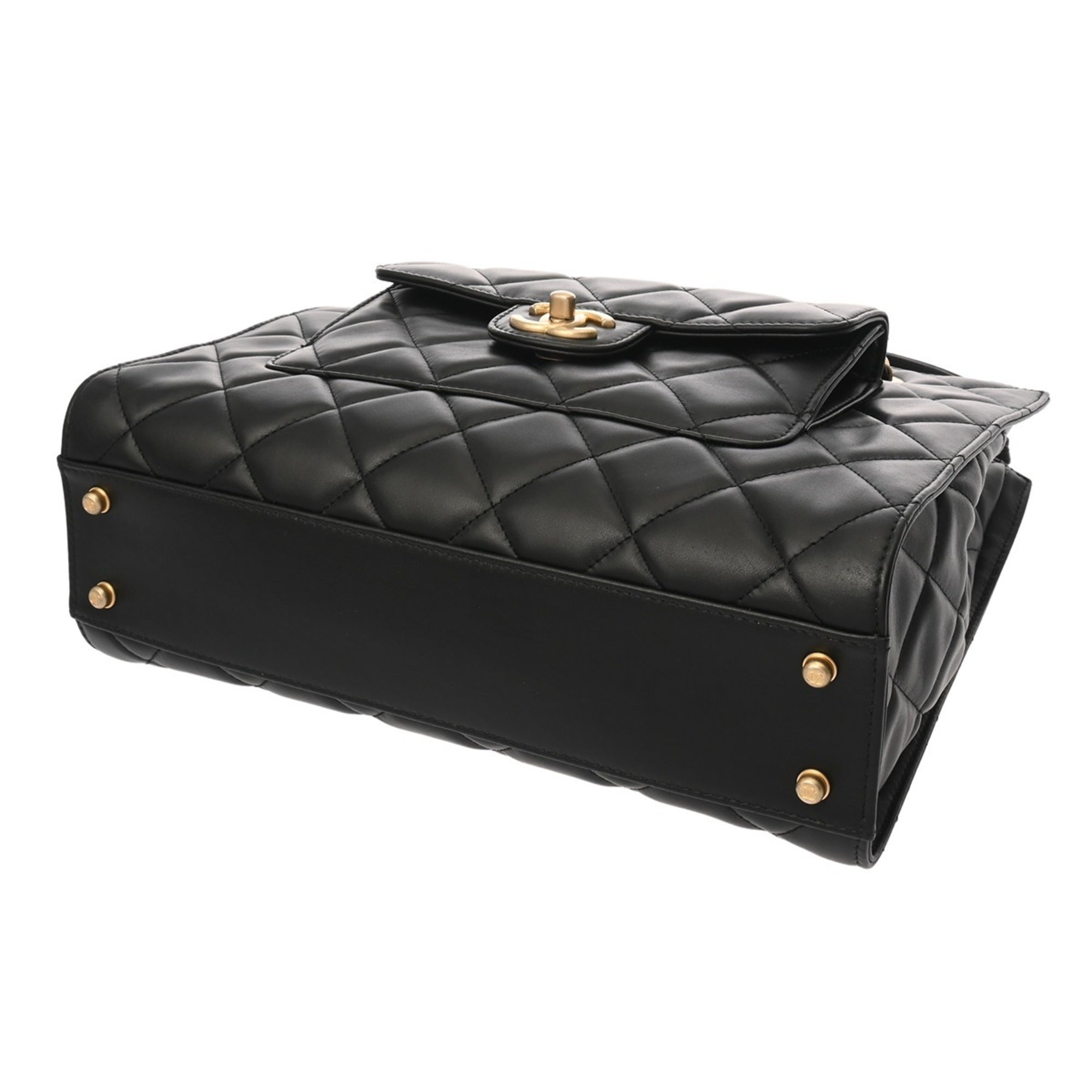 Chanel Black Leather Handbag (Pre-Owned)