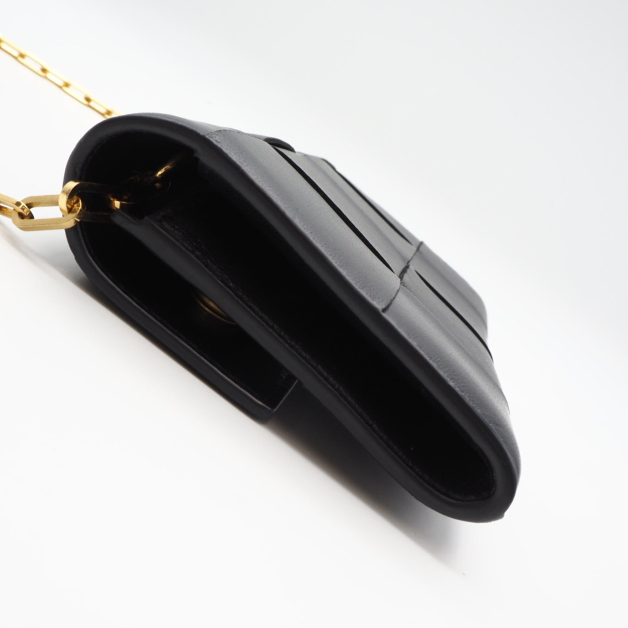 Bottega Veneta Black Leather Chain/Shoulder Wallet (Pre-Owned)