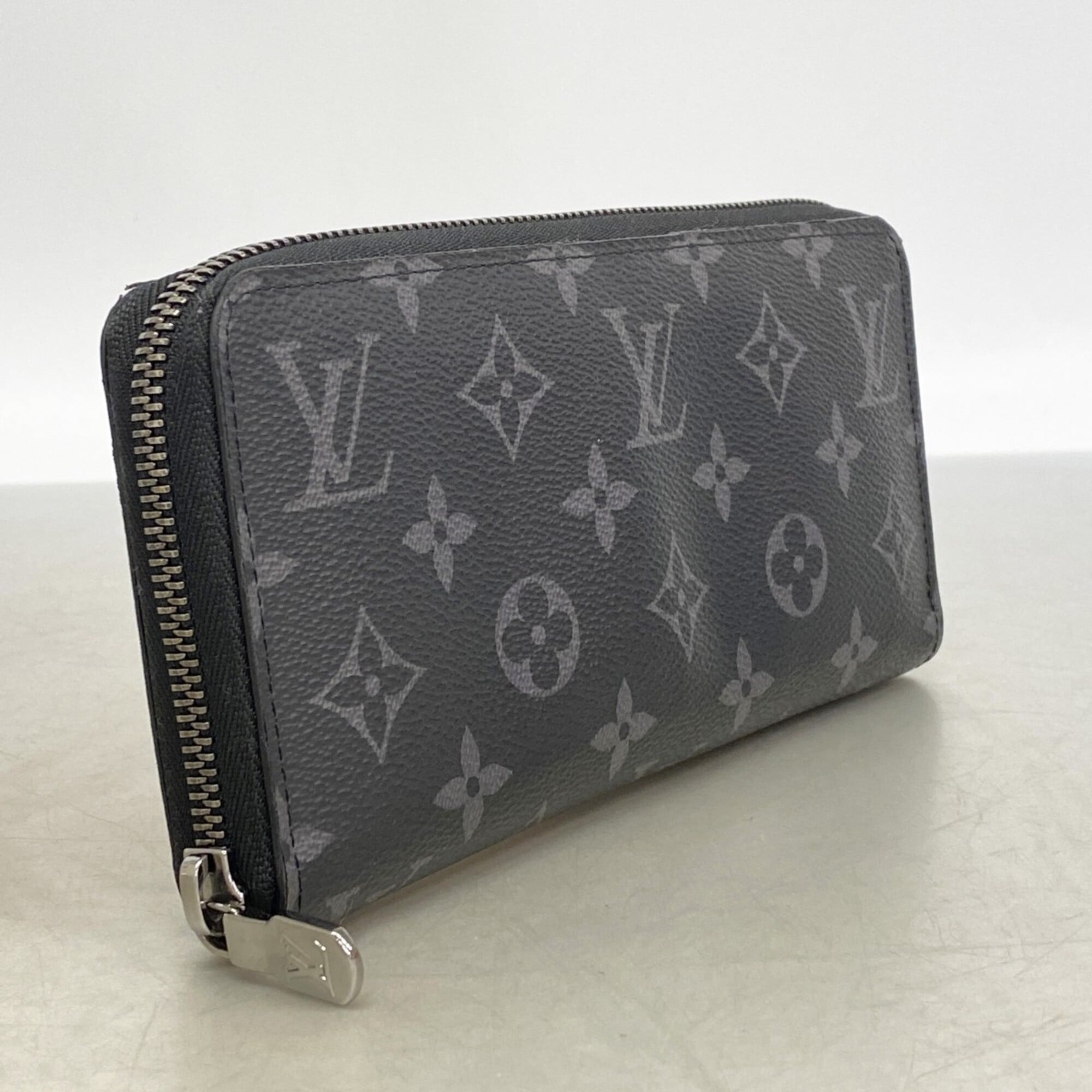 Louis Vuitton Black Long Wallet (Bi-Fold) (Pre-Owned)