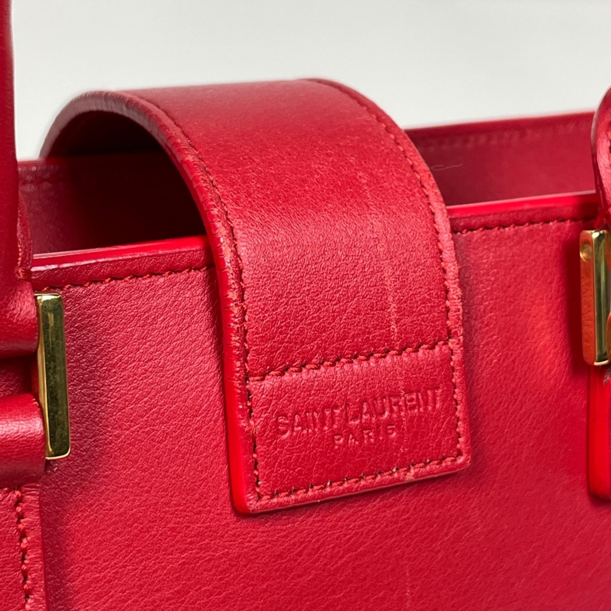 Saint Laurent Red Color Leather Handbag Shoulder Bag (Pre-Owned)