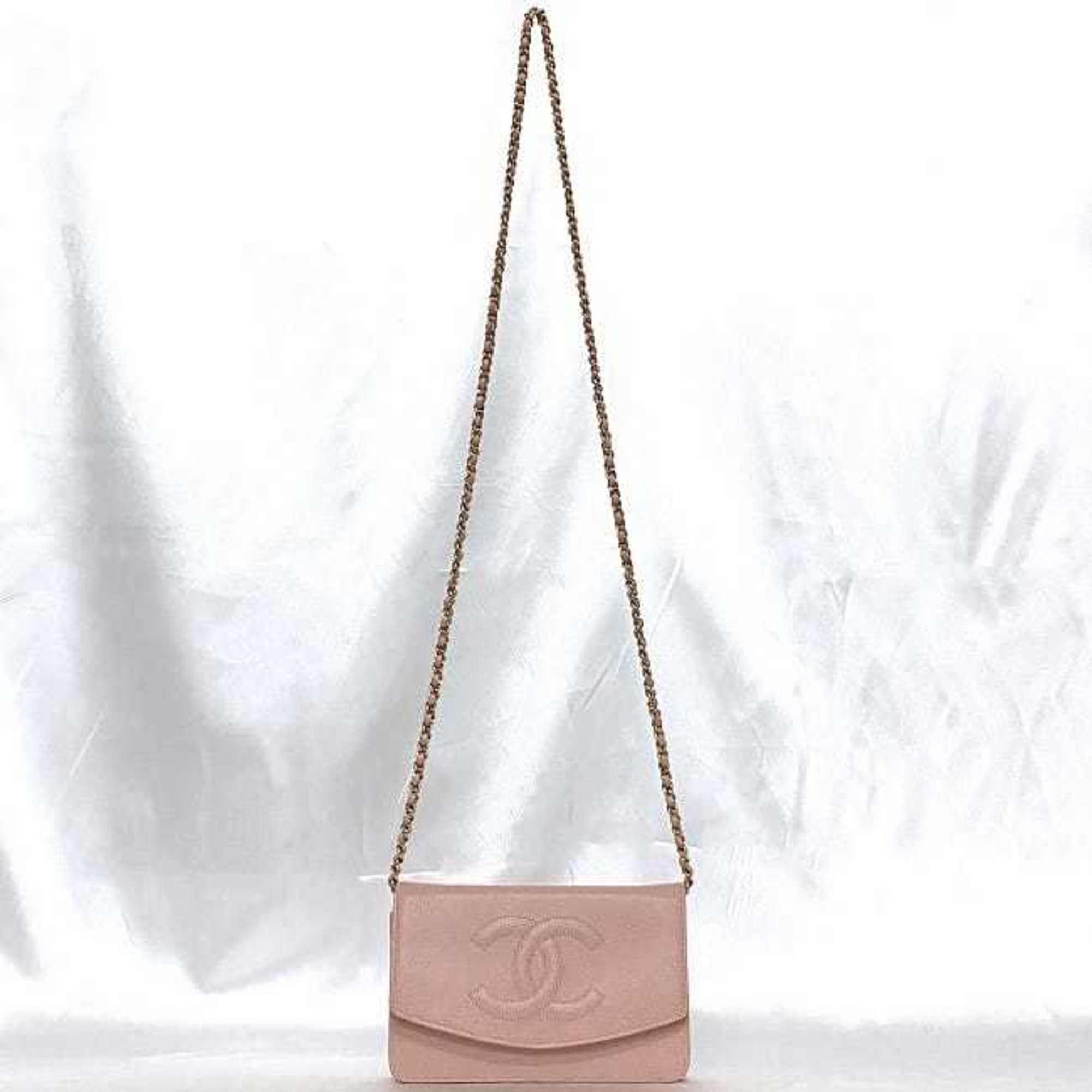 Chanel Pink Caviar Leather Shoulder Bag (Pre-Owned)