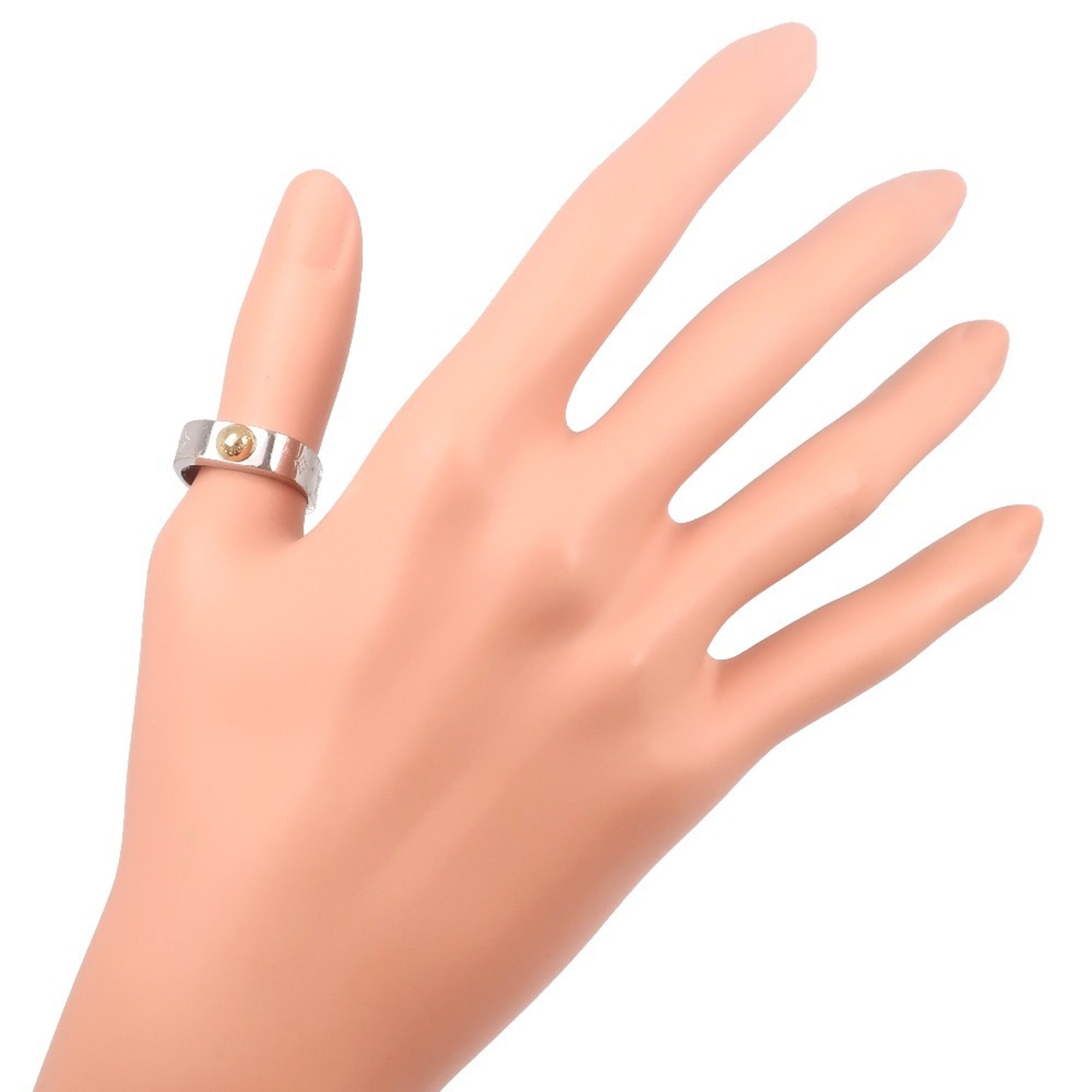 Louis Vuitton Silver Metal Band Ring (Pre-Owned)
