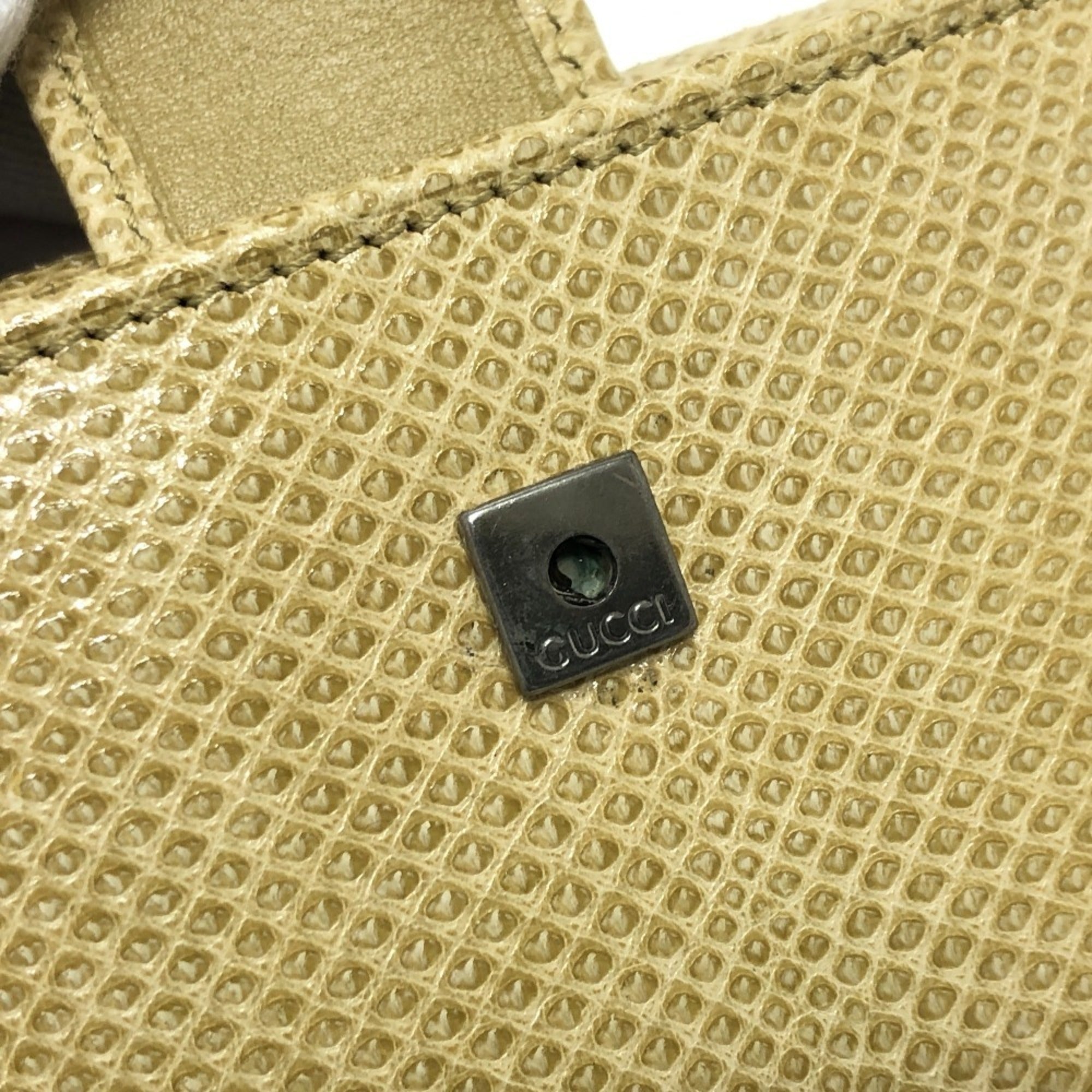 Gucci Beige Leather Wallet (Bi-Fold) (Pre-Owned)