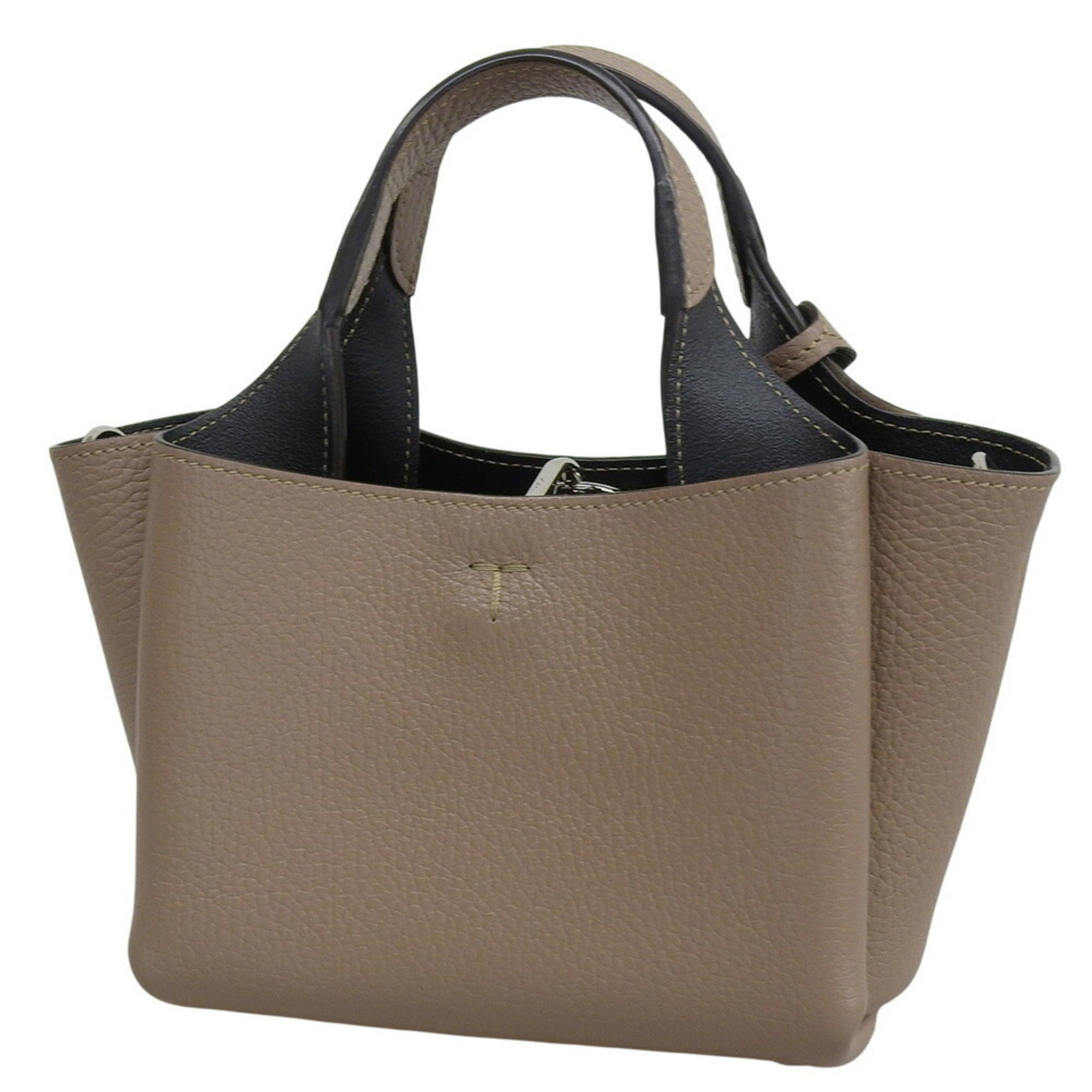 Tod's Beige Leather Handbag (Pre-Owned)