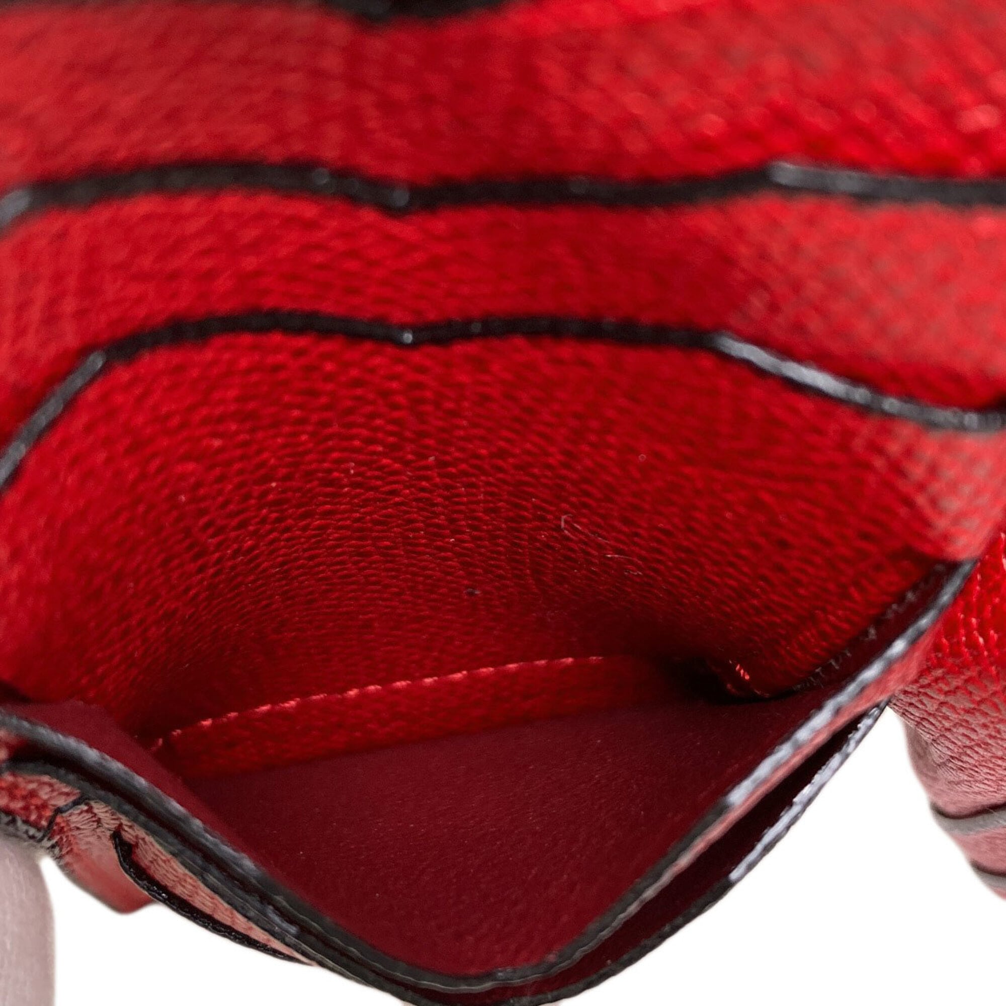 Valextra Red Color Leather Long Wallet (Bi-Fold) (Pre-Owned)