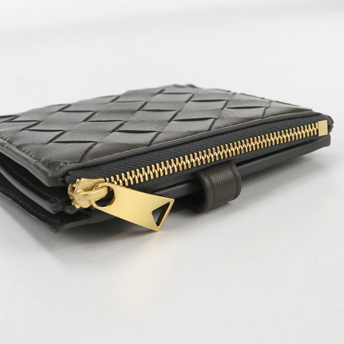 Bottega Veneta Khaki Leather Wallet (Bi-Fold) (Pre-Owned)