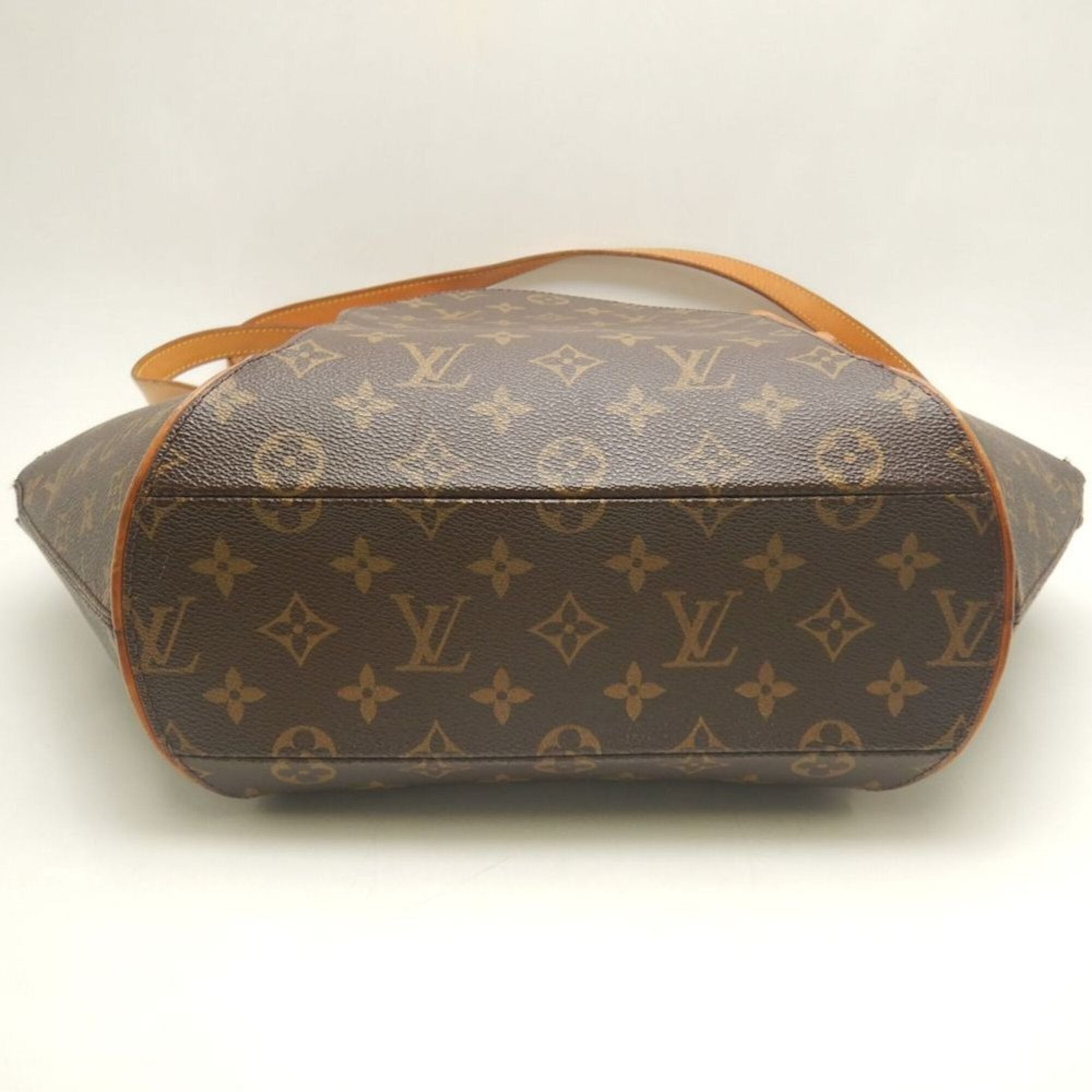 Louis Vuitton Monogram Brown Monogram Shoulder Bag (Pre-Owned)