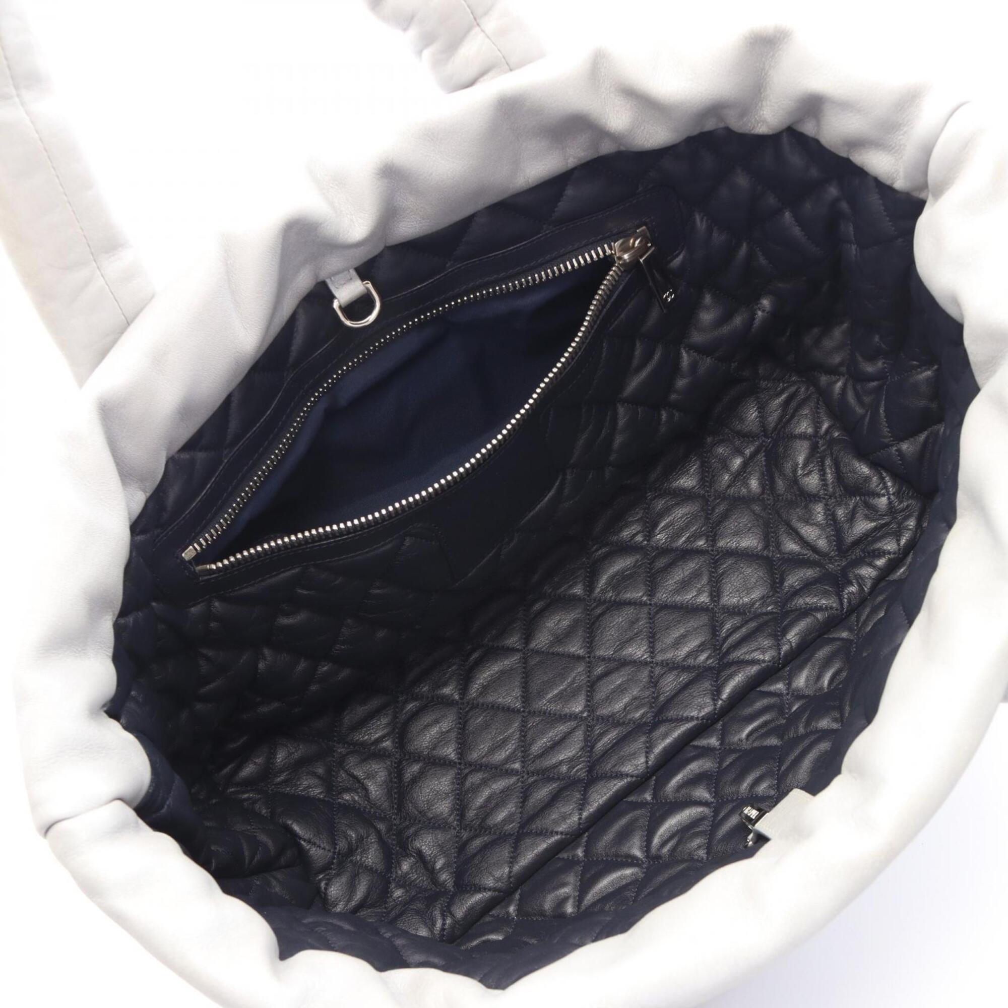 Chanel Navy Silver Leather Handbag Tote Bag (Pre-Owned)